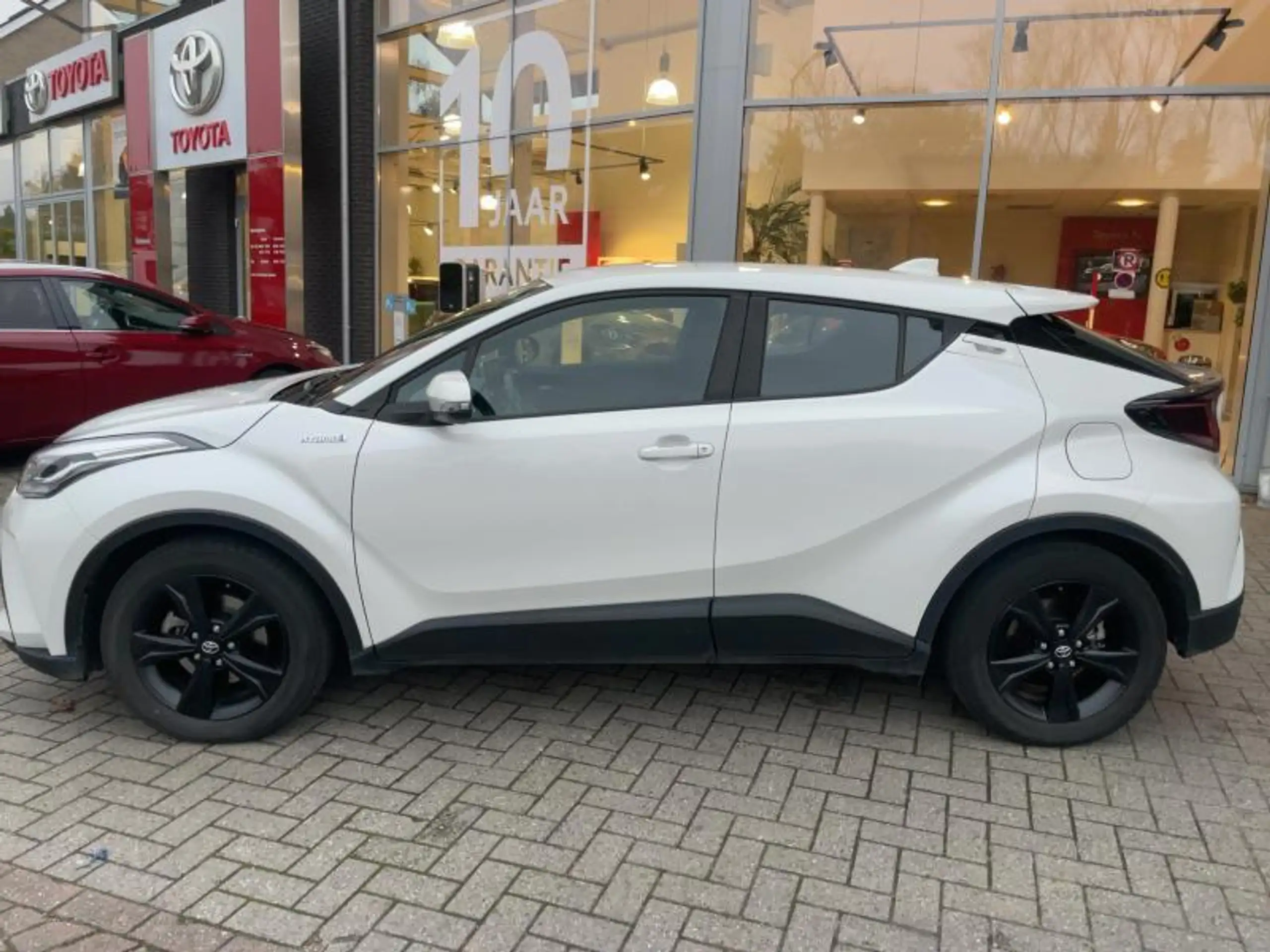 Toyota - C-HR