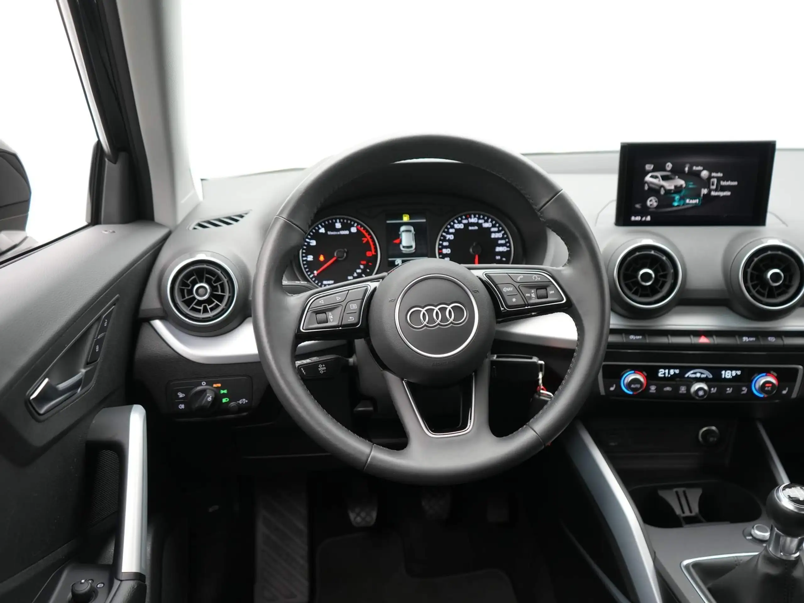 Audi - Q2