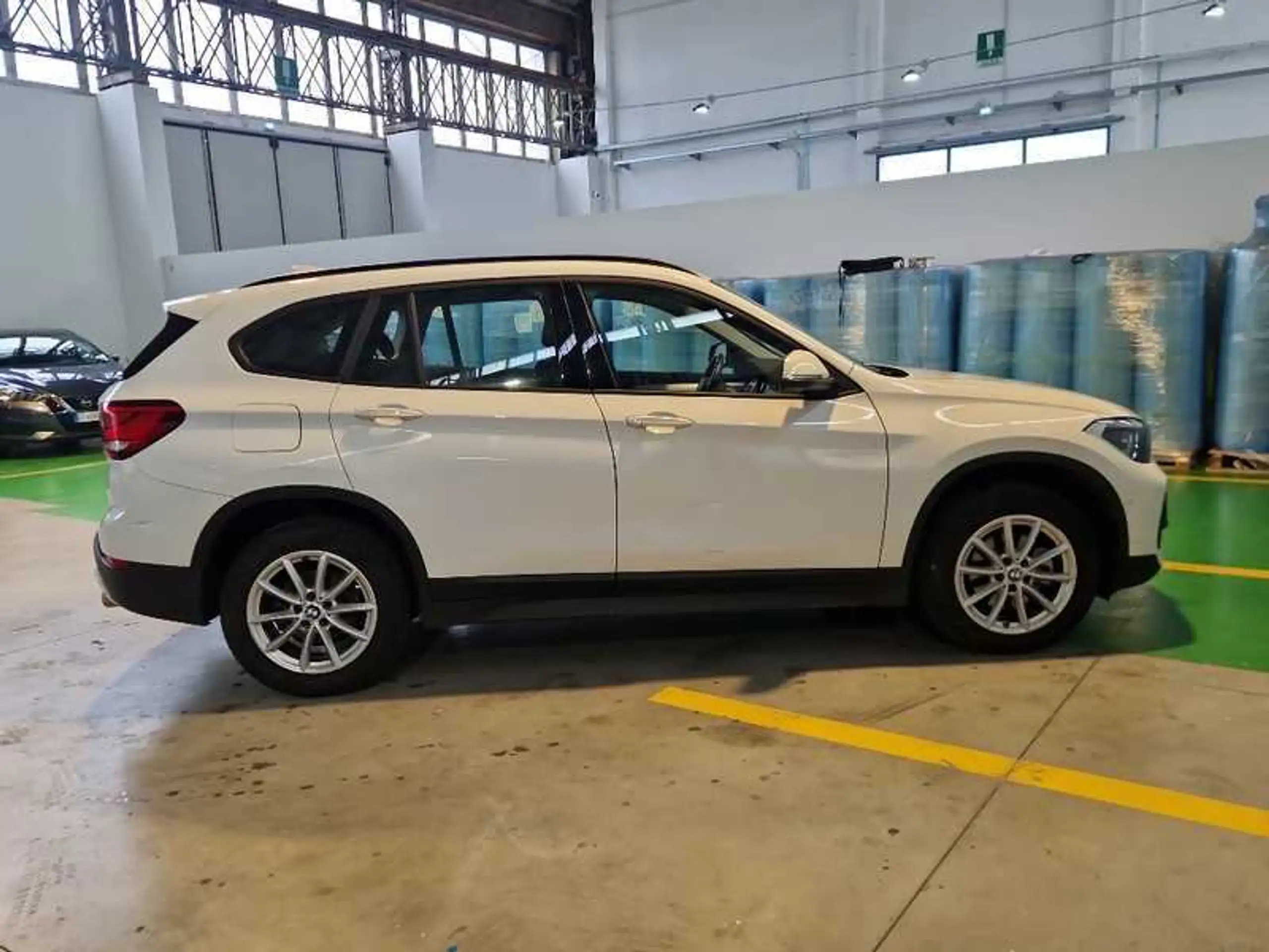 BMW - X1