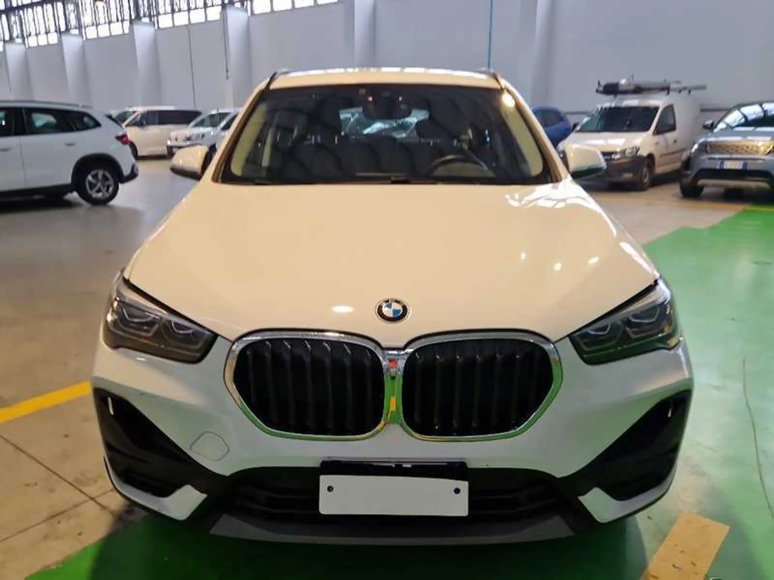 BMW - X1