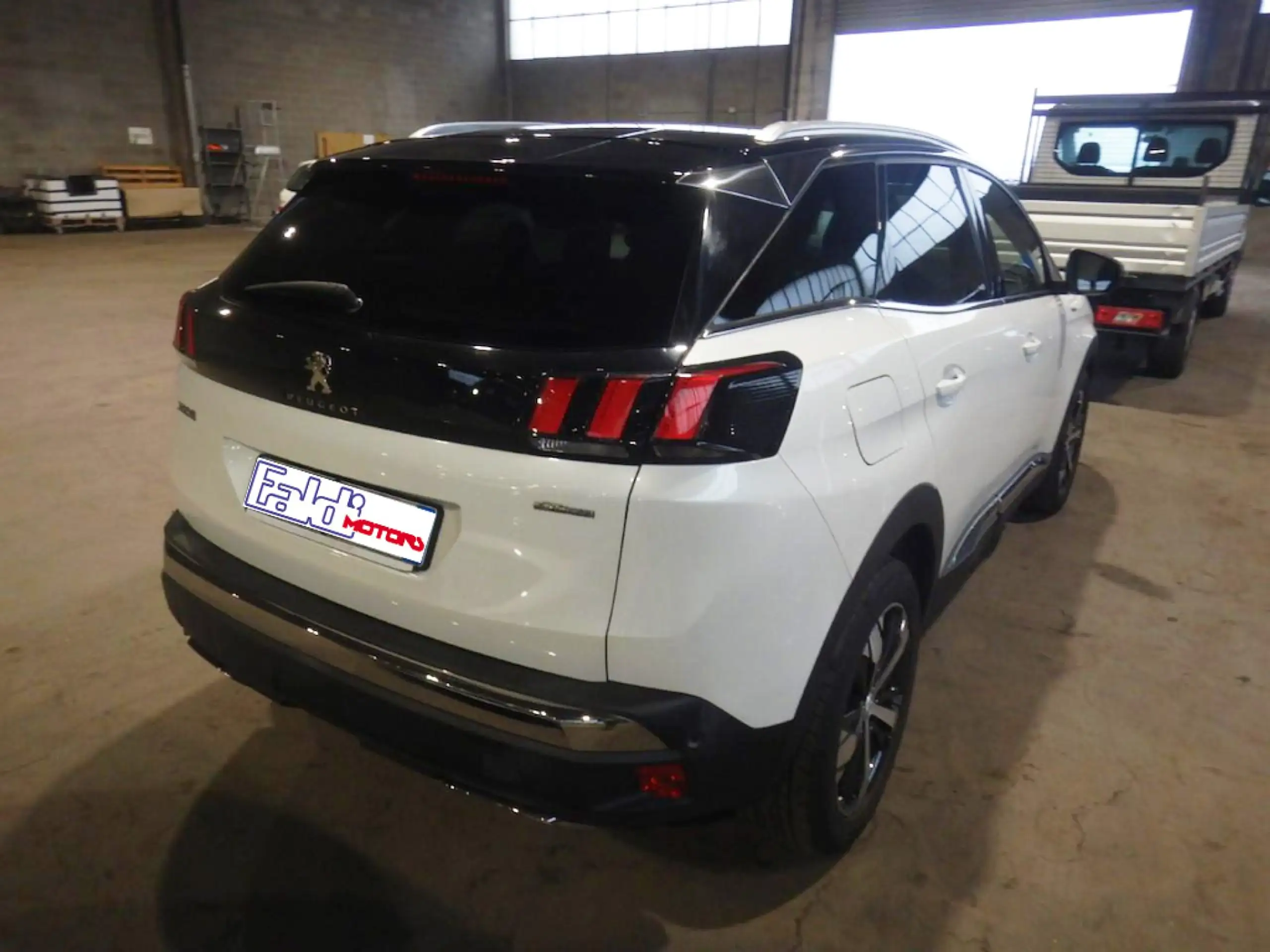 Peugeot - 3008