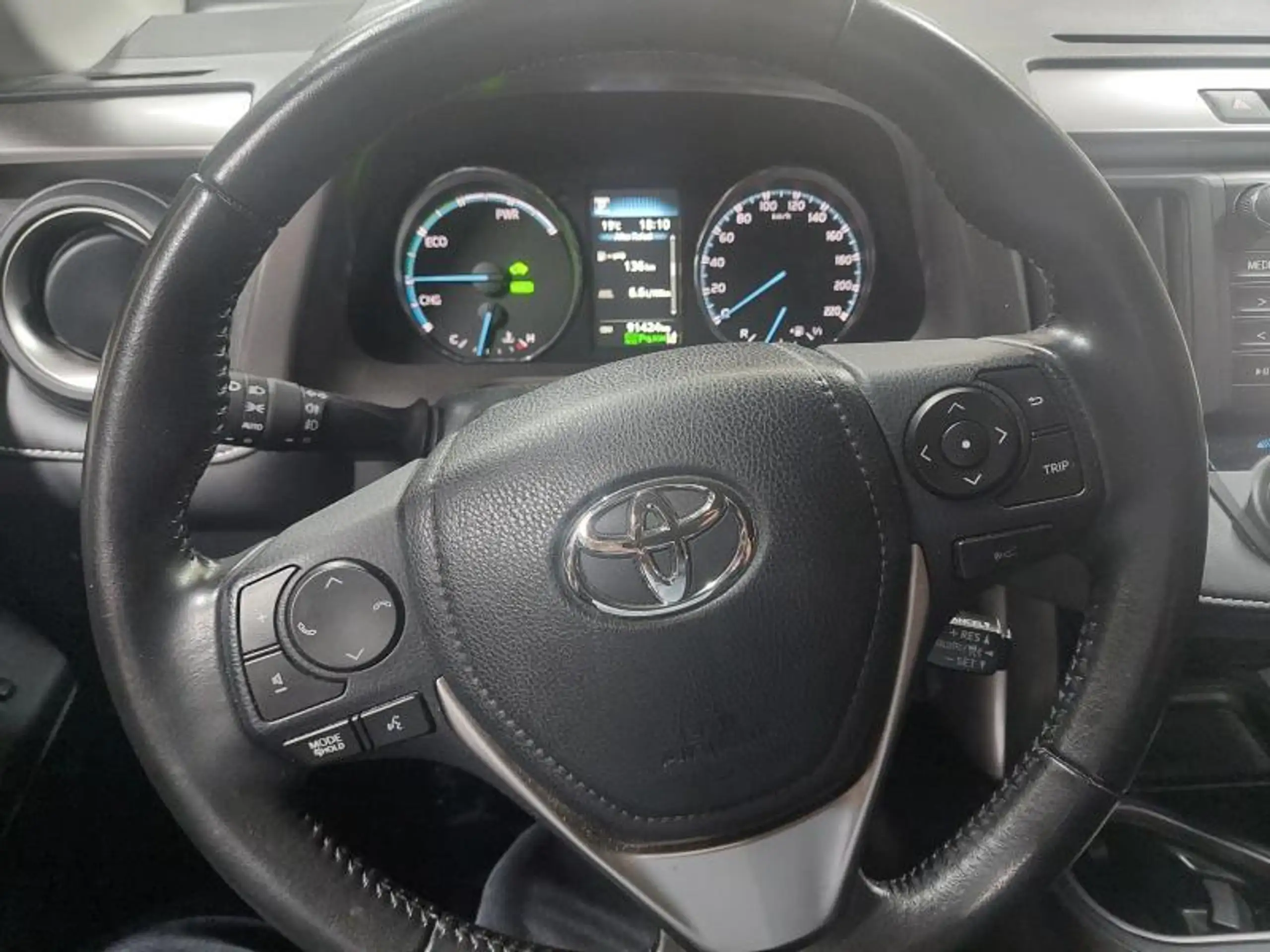 Toyota - RAV 4