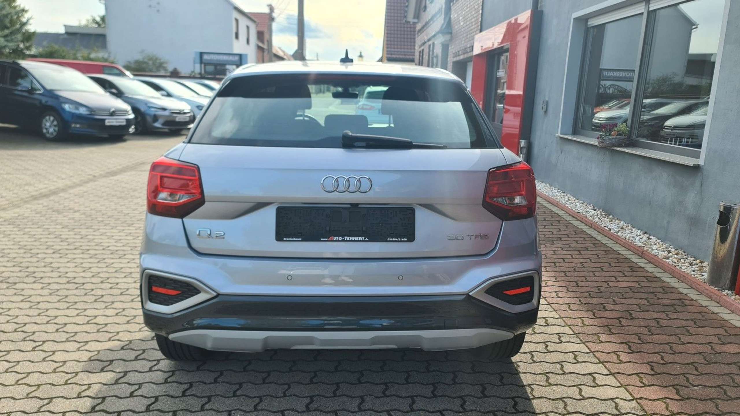 Audi - Q2