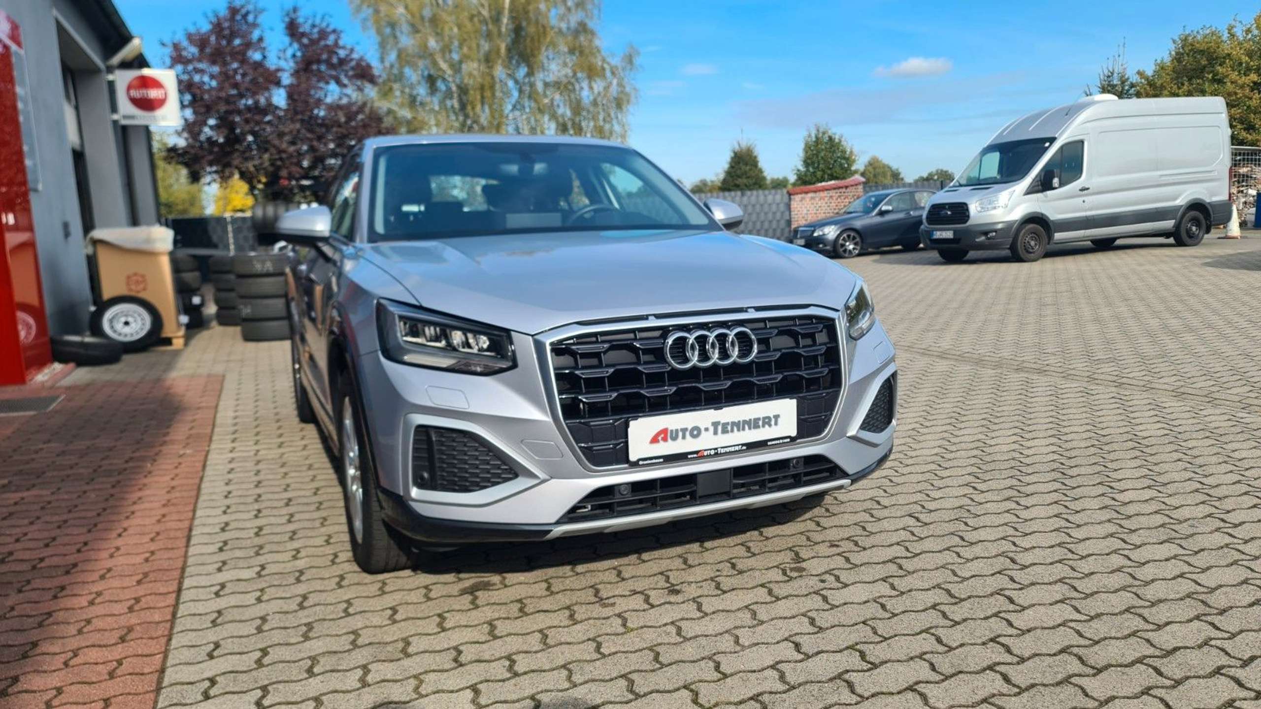 Audi - Q2