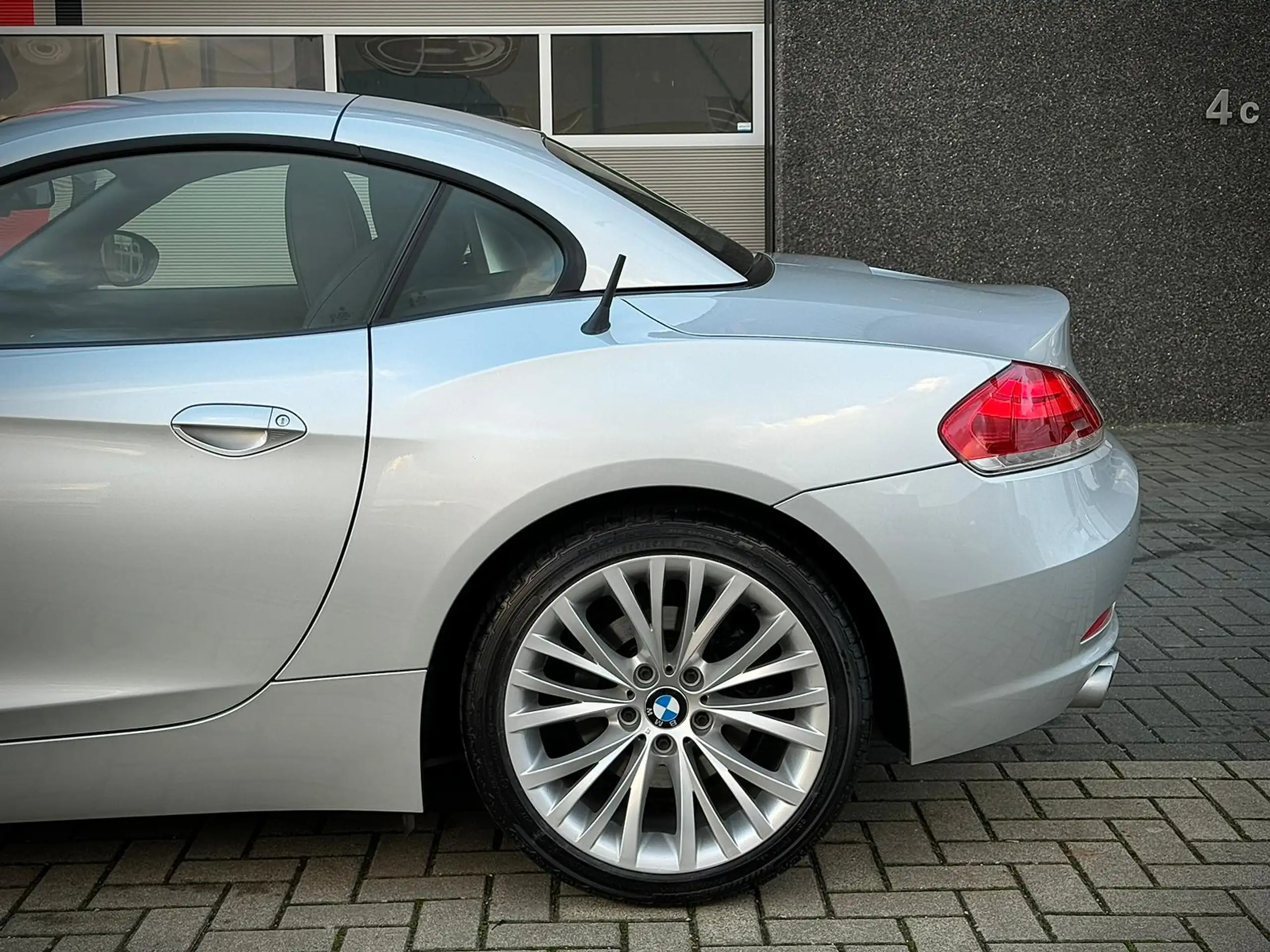 BMW - Z4