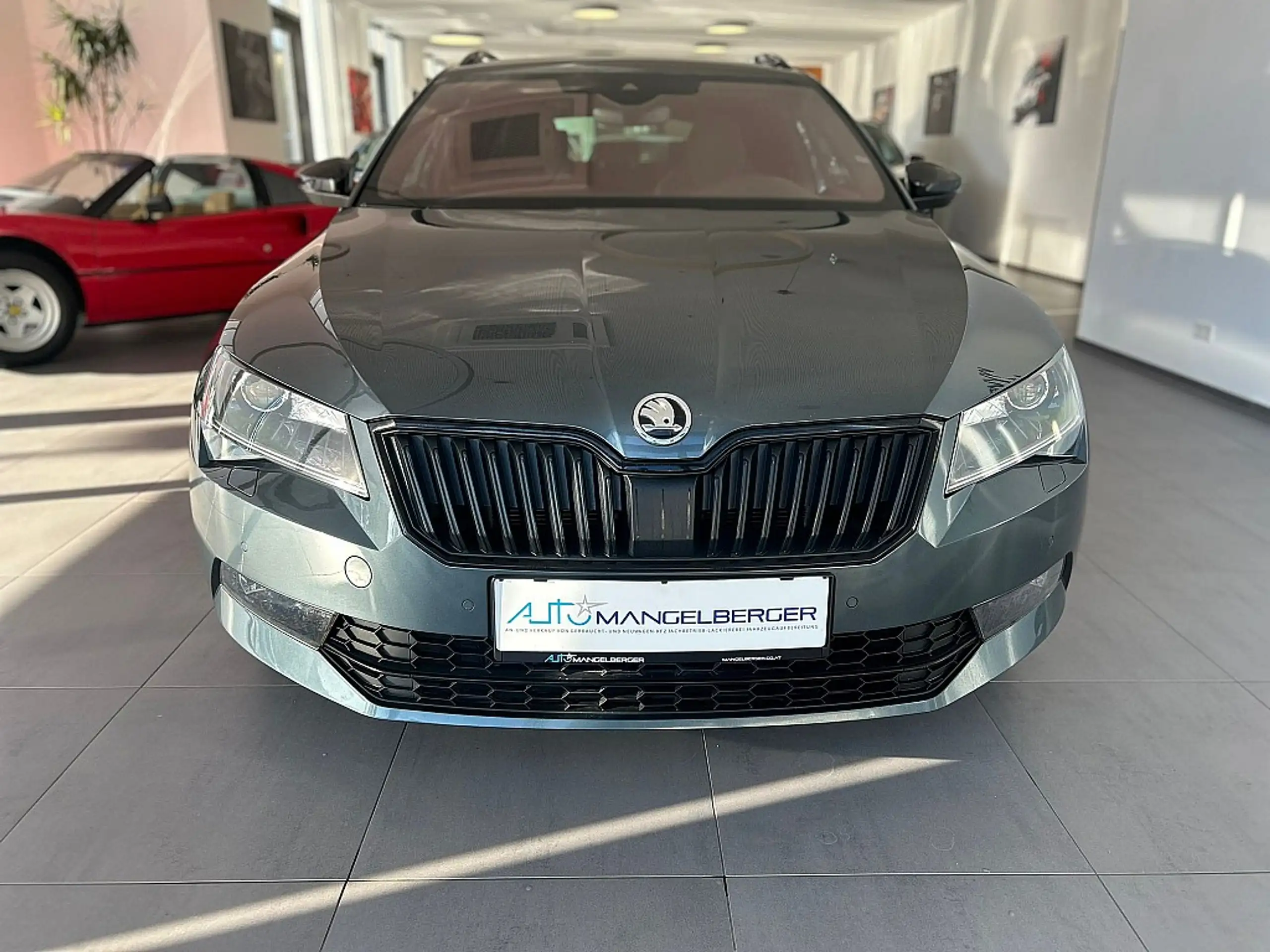 Skoda - Superb