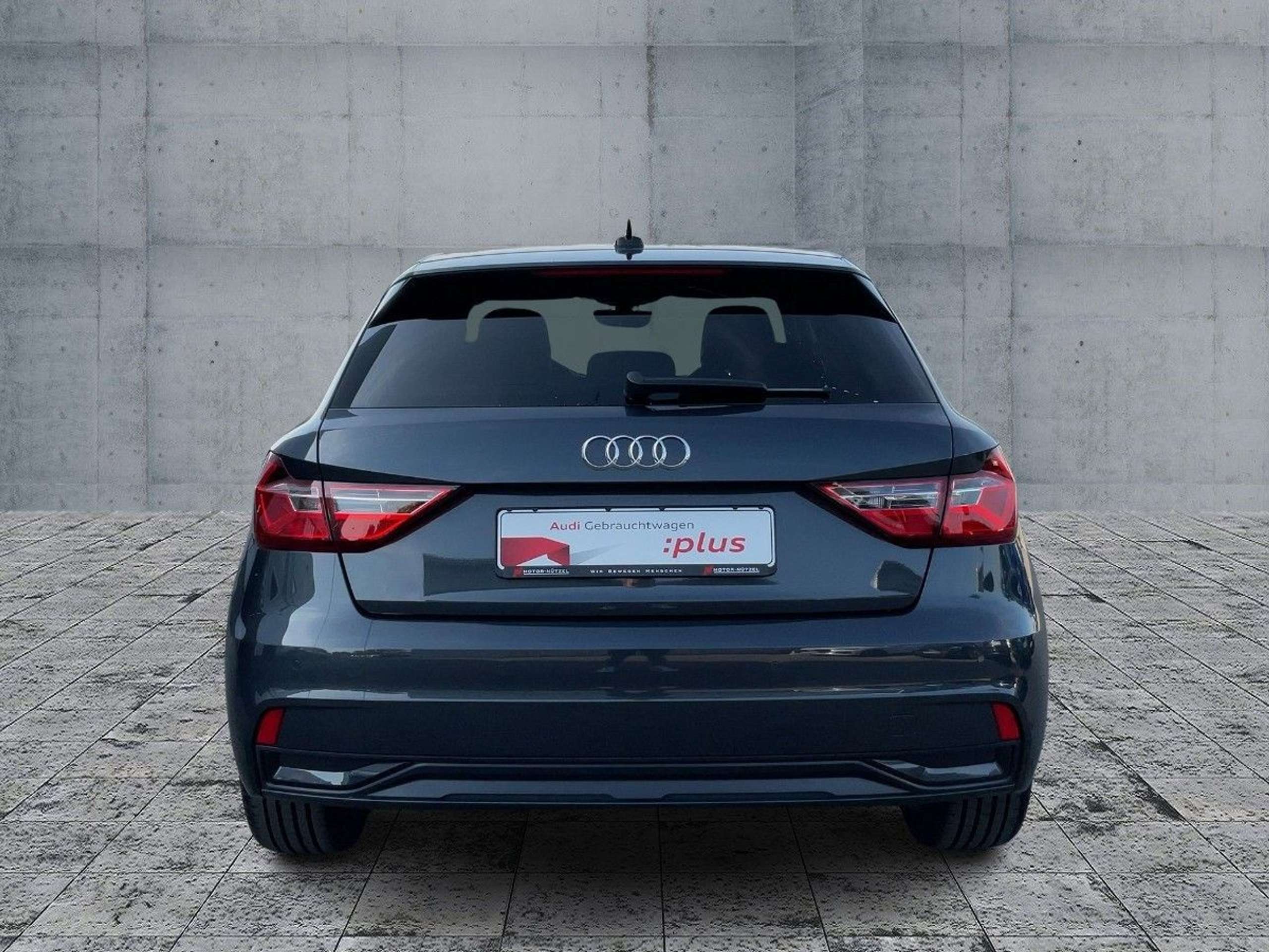 Audi - A1