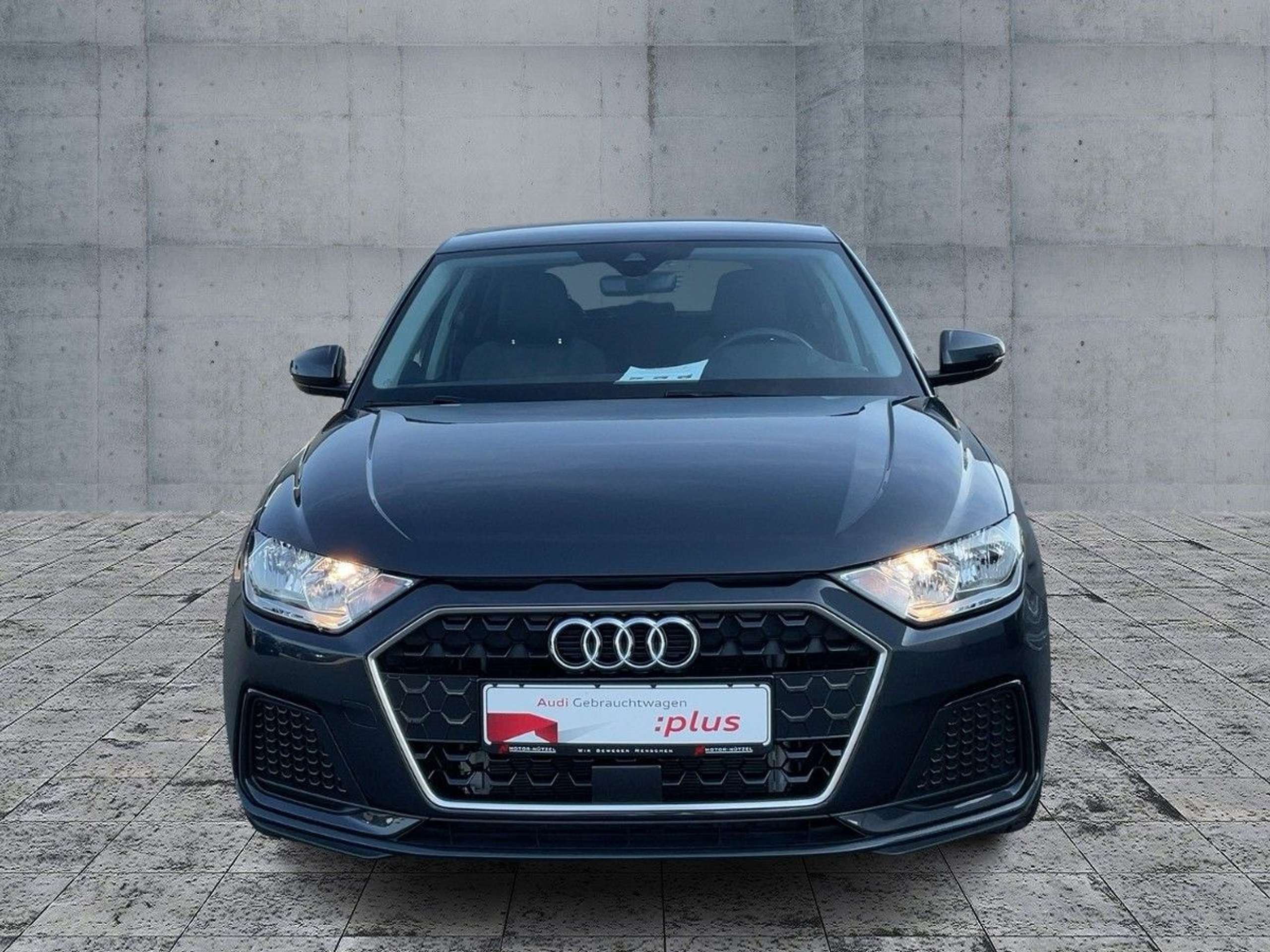 Audi - A1