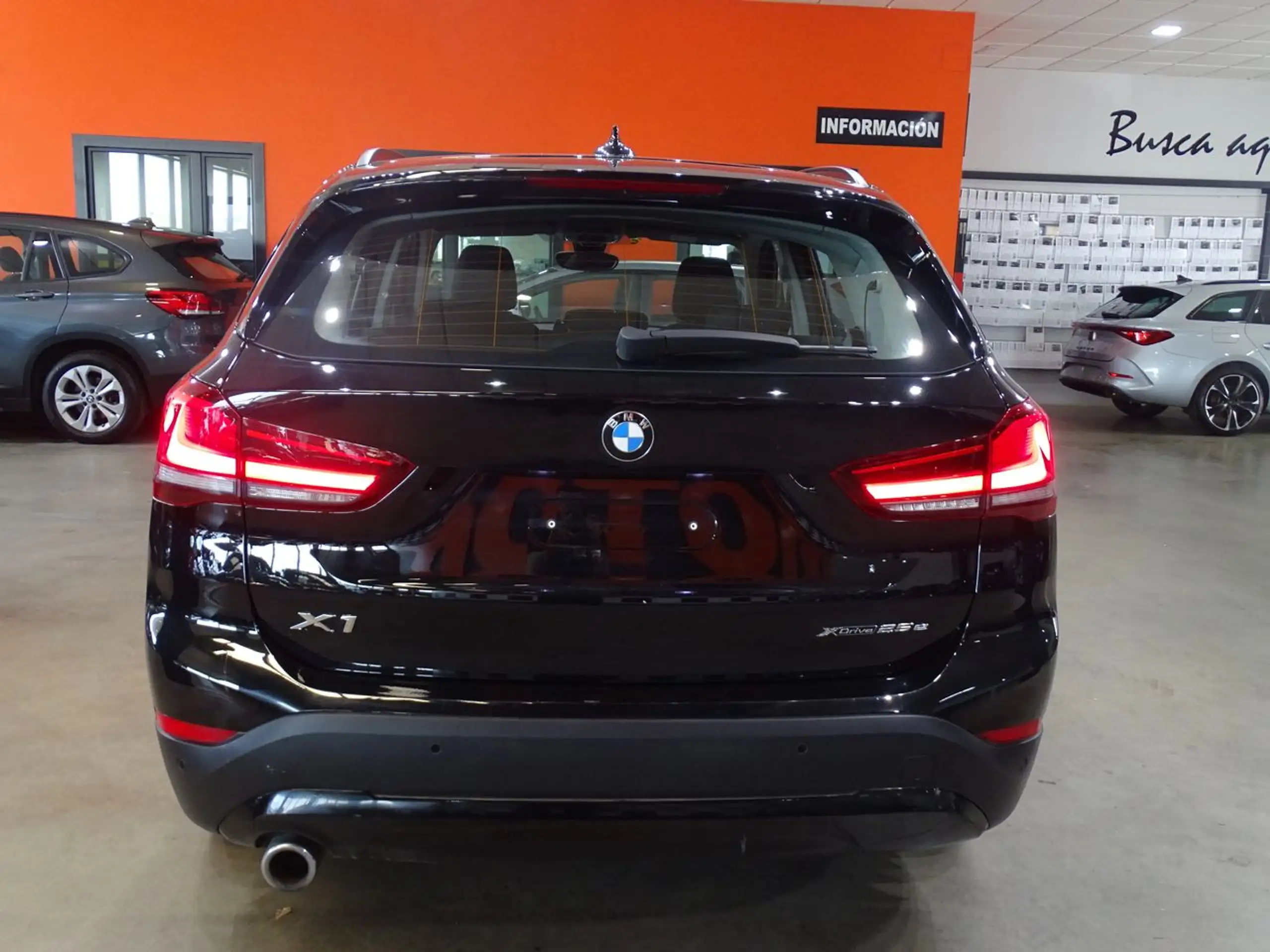 BMW - X1