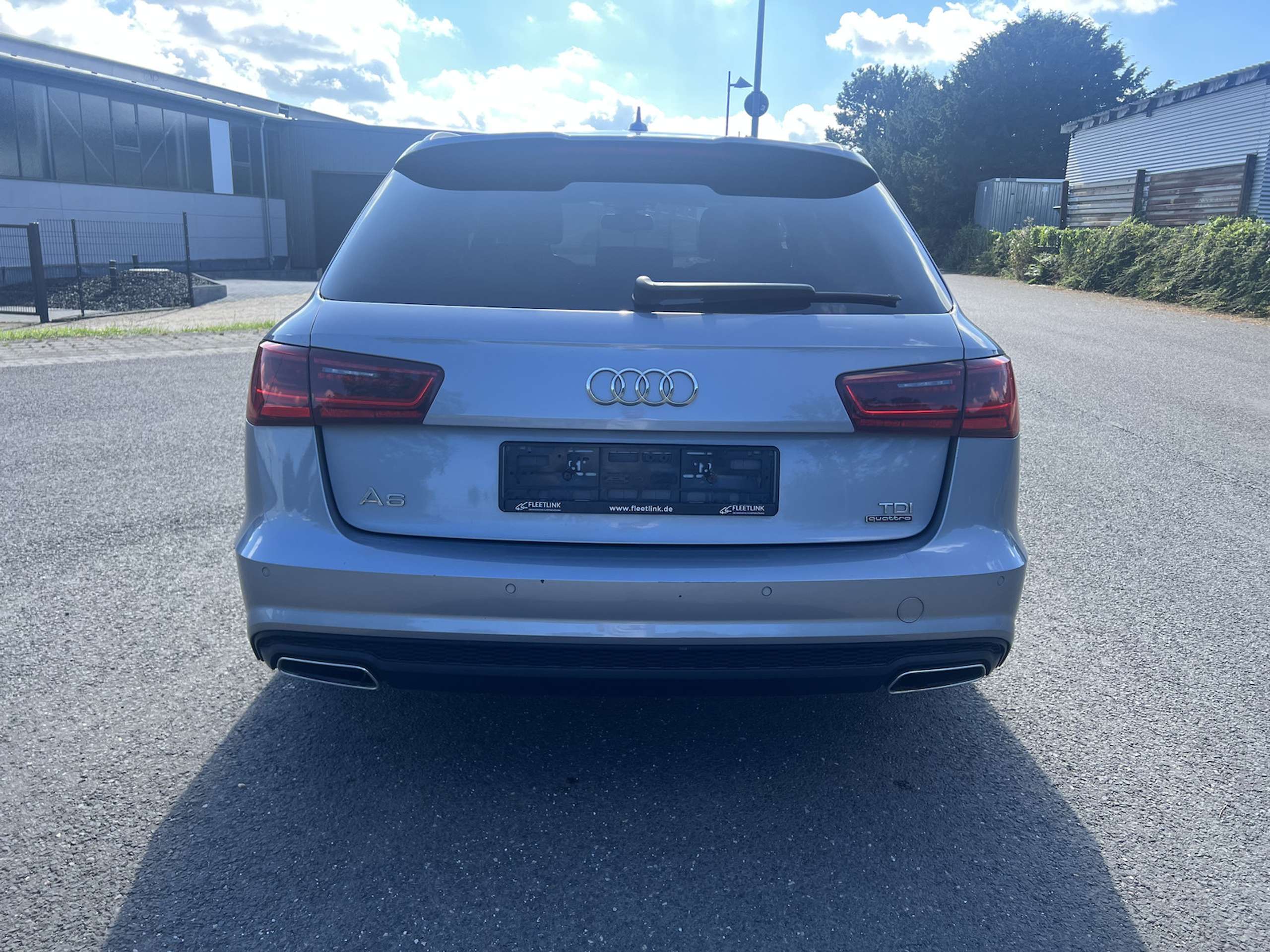 Audi - A6