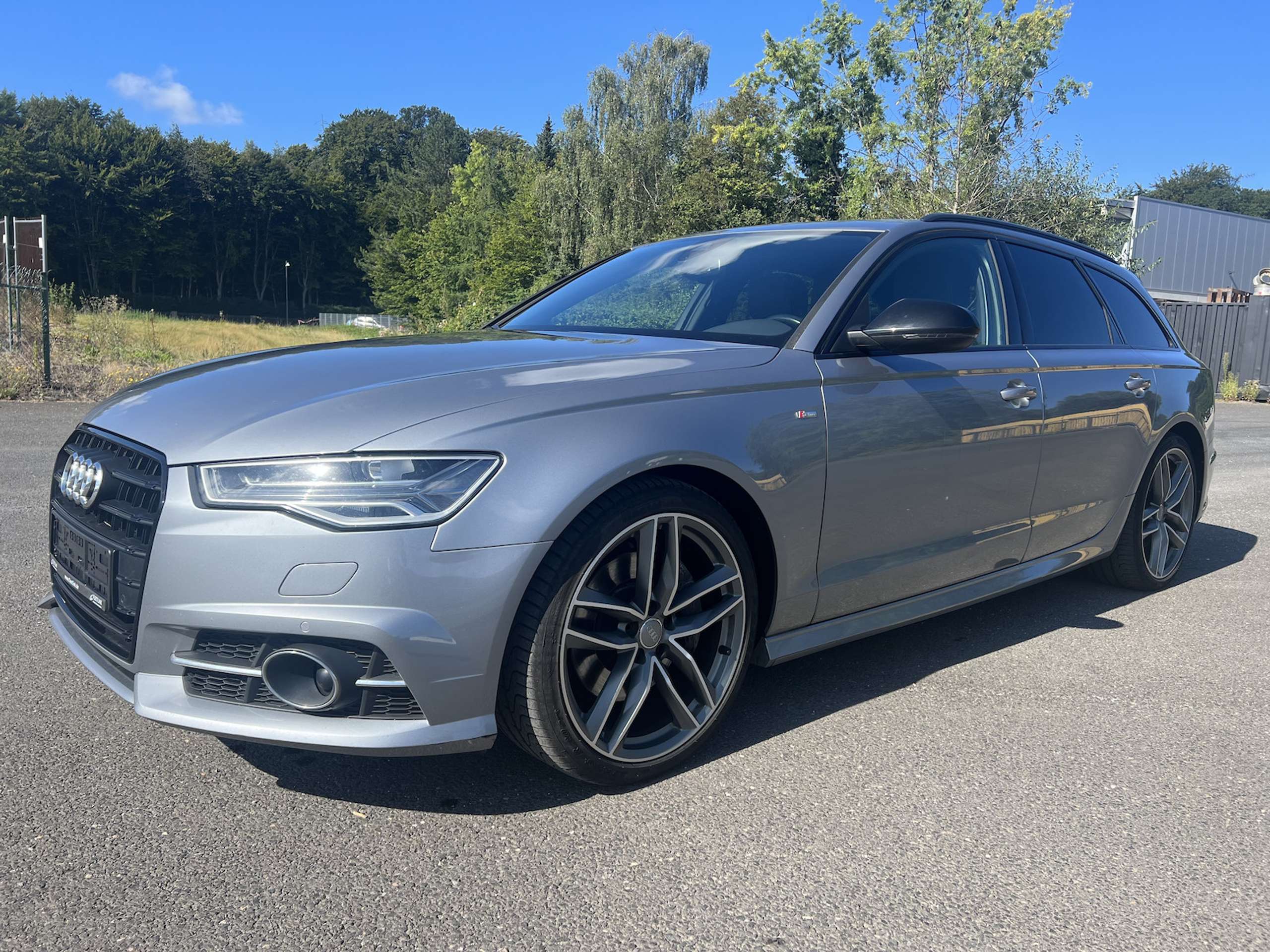 Audi - A6