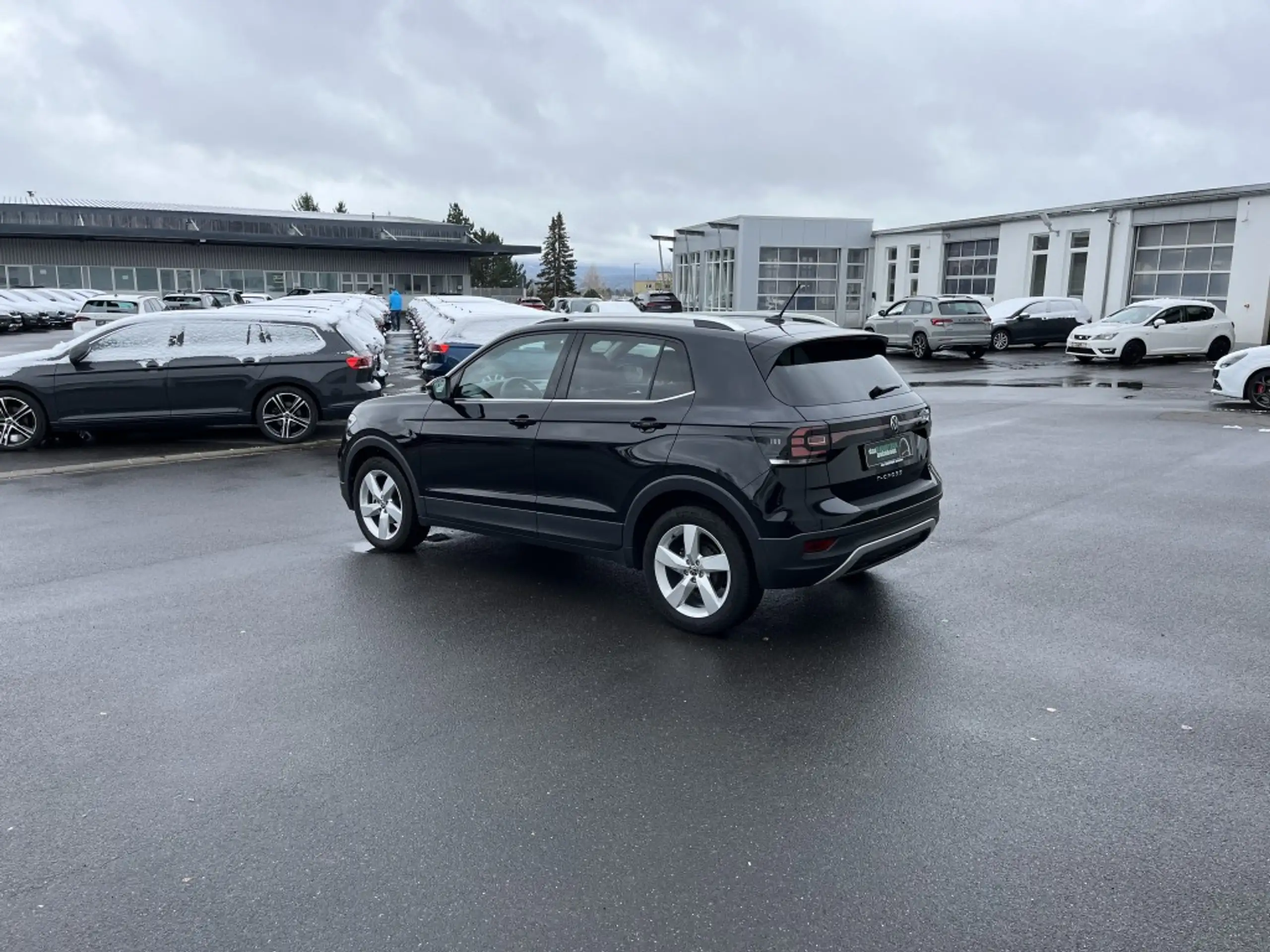 Volkswagen - T-Cross