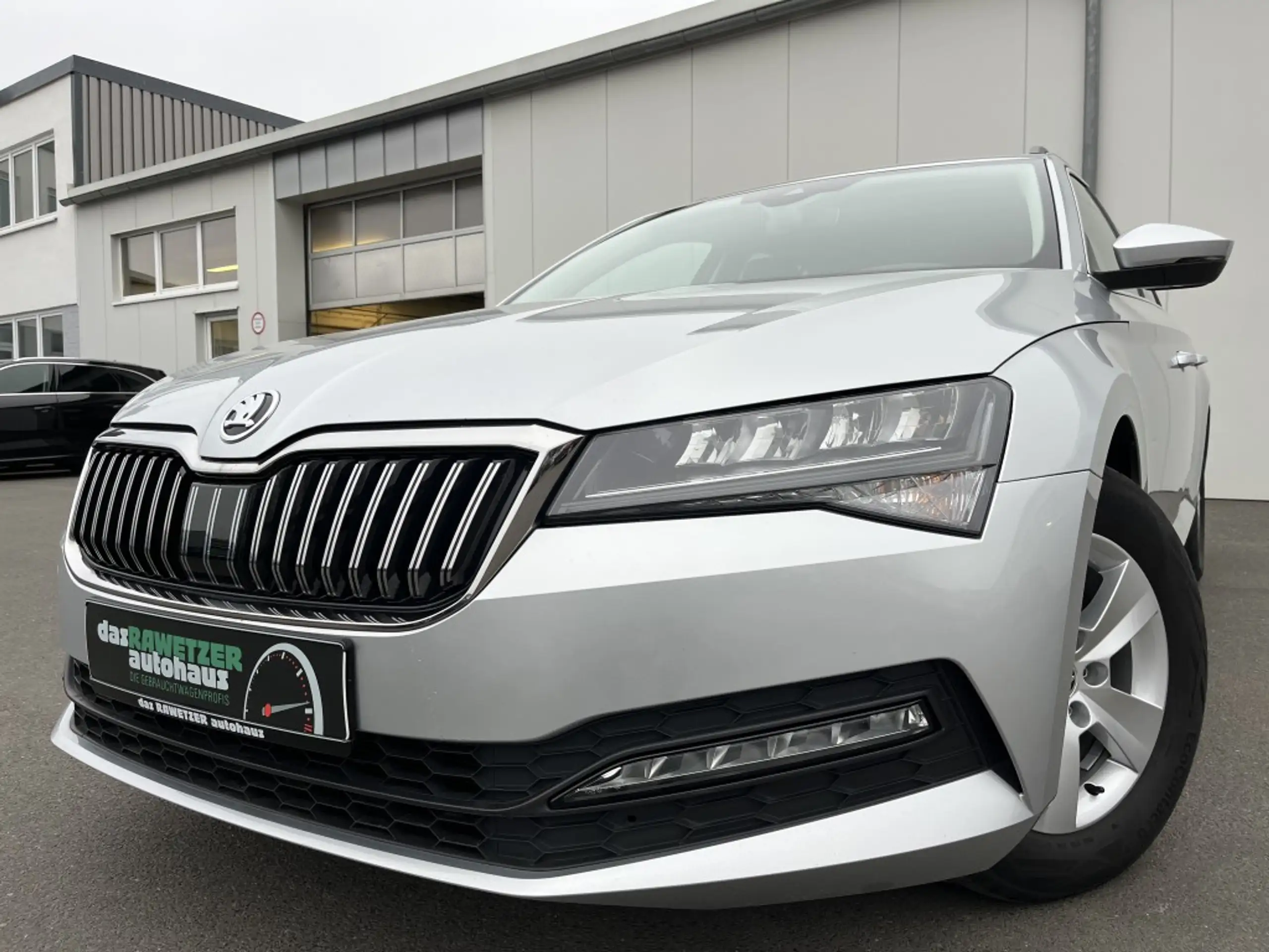 Skoda - Superb