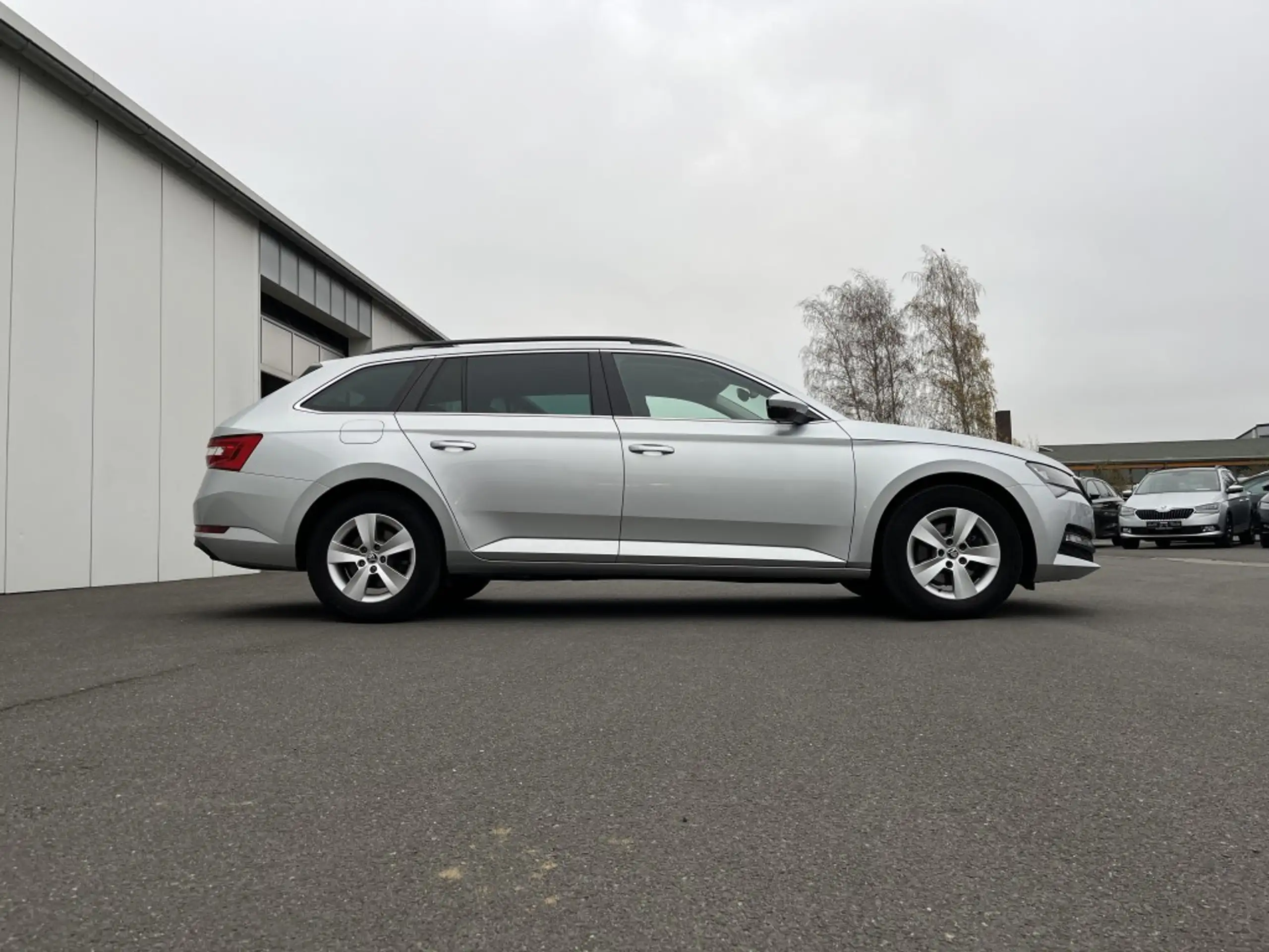 Skoda - Superb