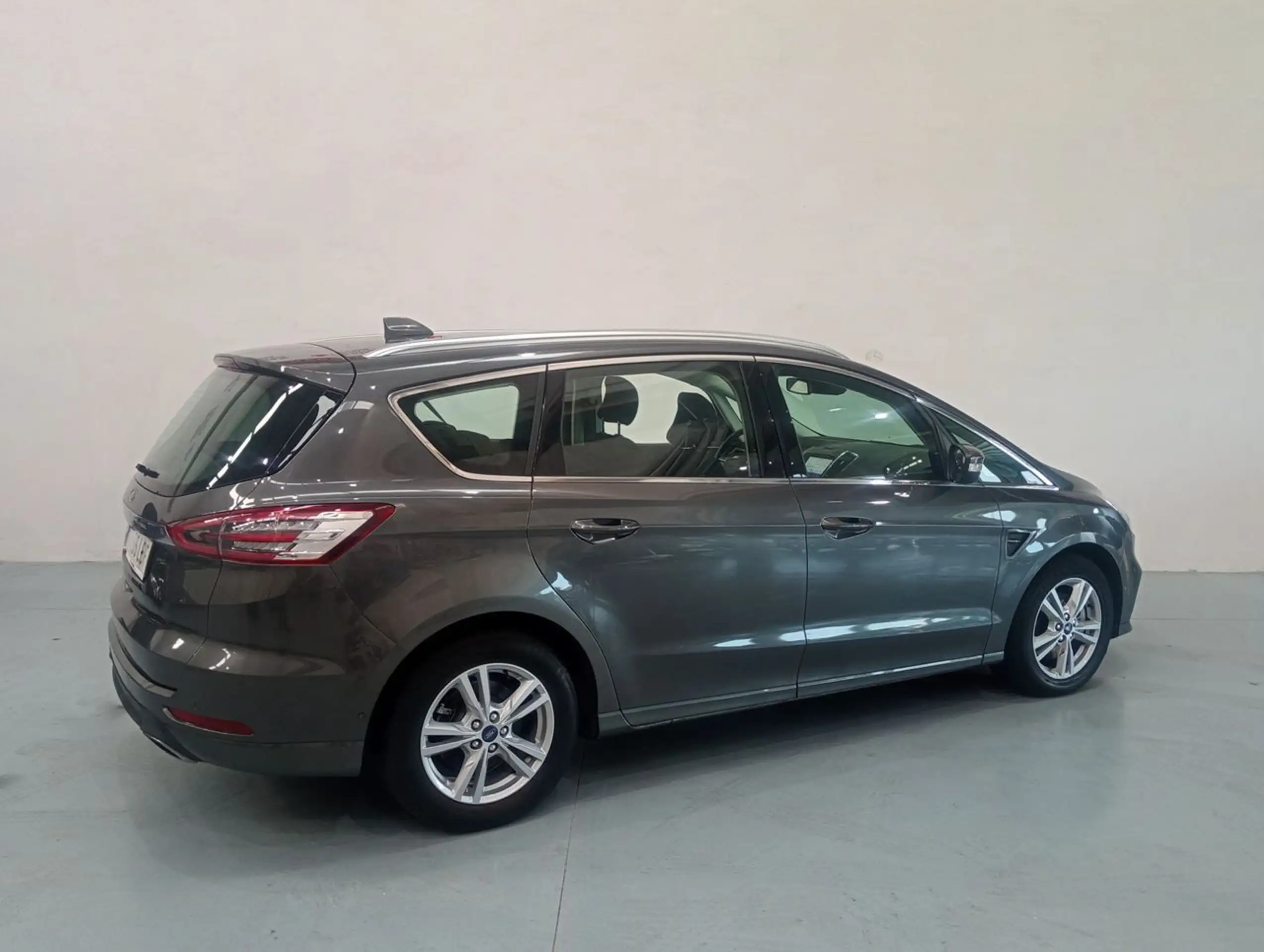 Ford - S-Max