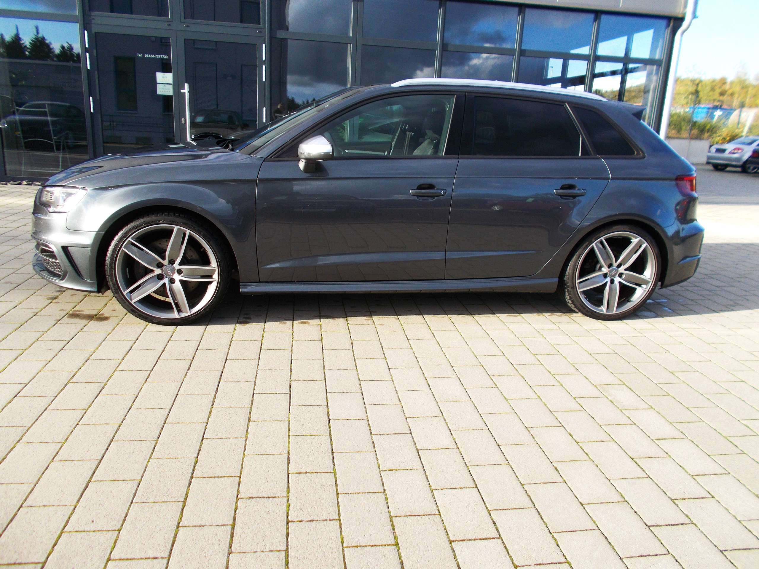 Audi - S3