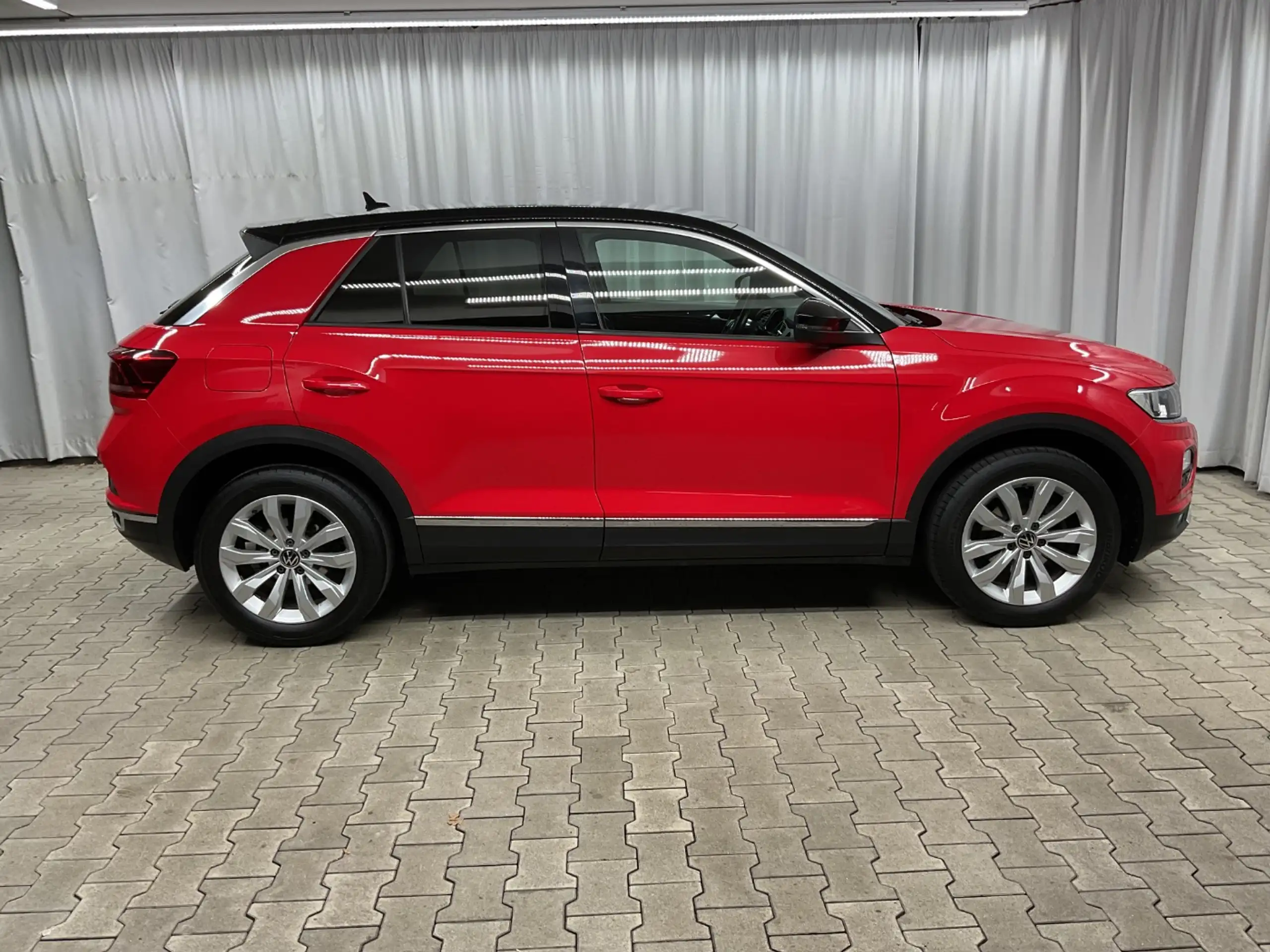 Volkswagen - T-Roc