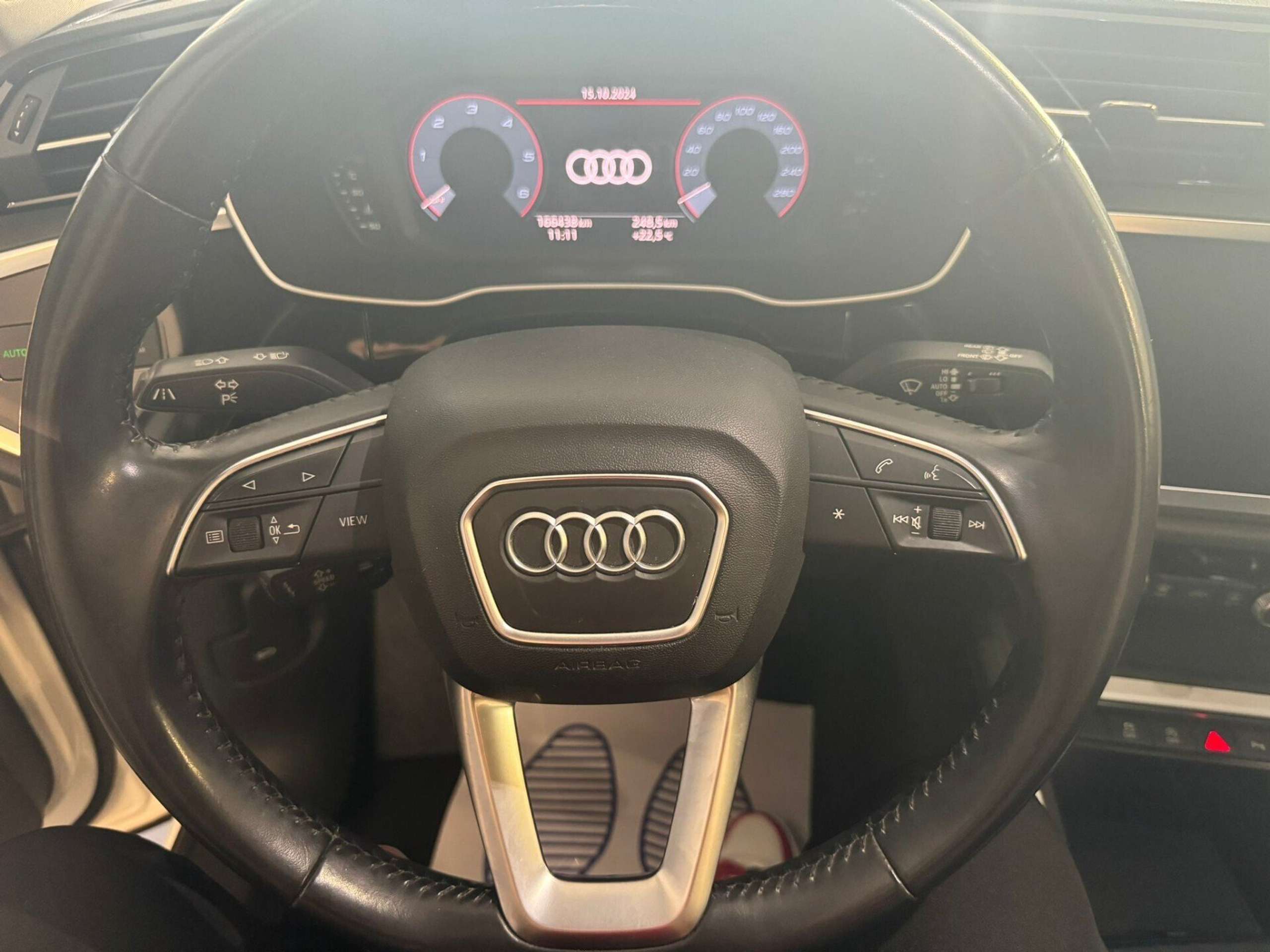 Audi - Q3