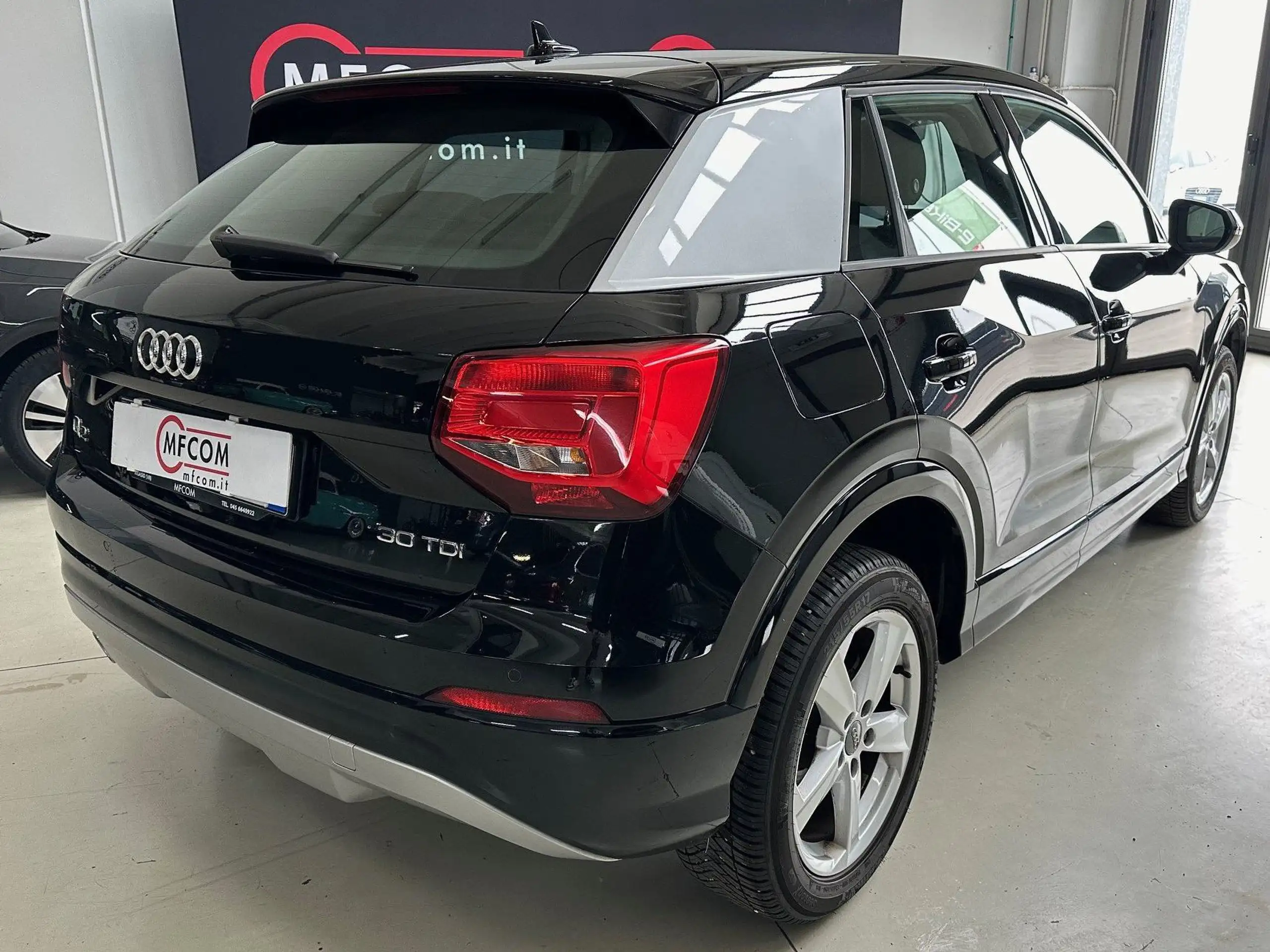 Audi - Q2