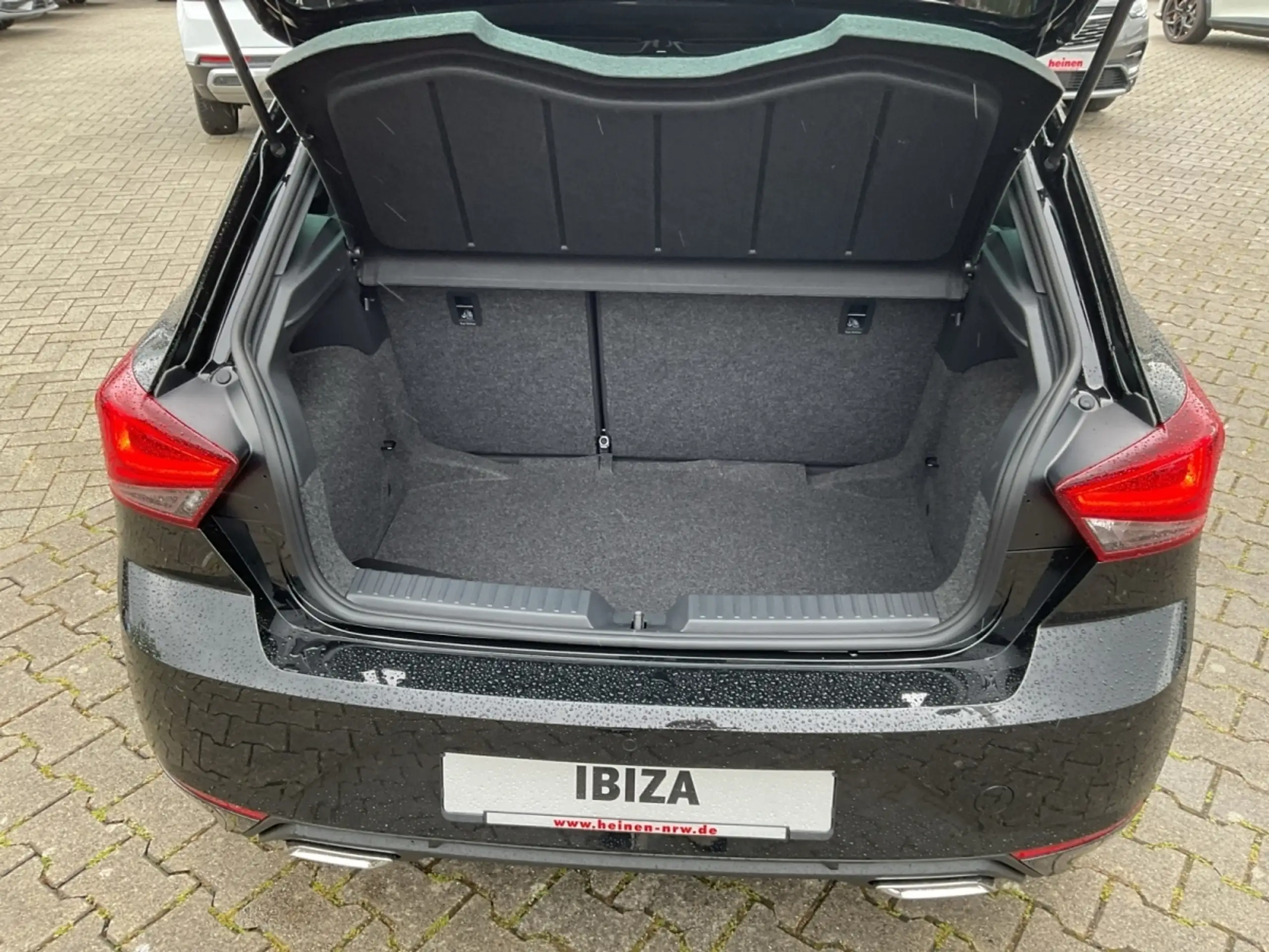 SEAT - Ibiza