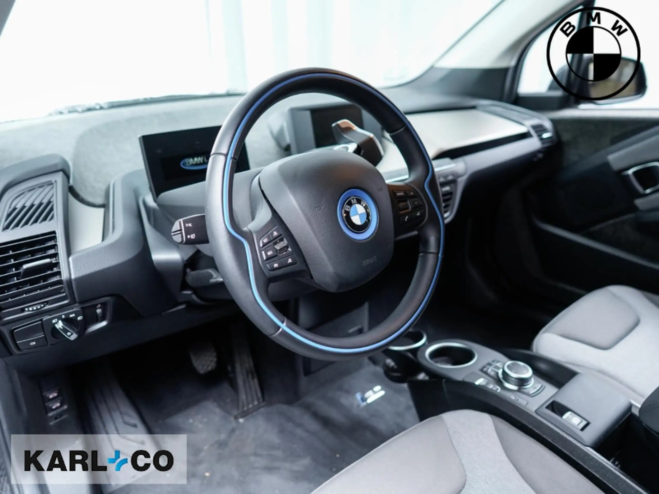 BMW - i3