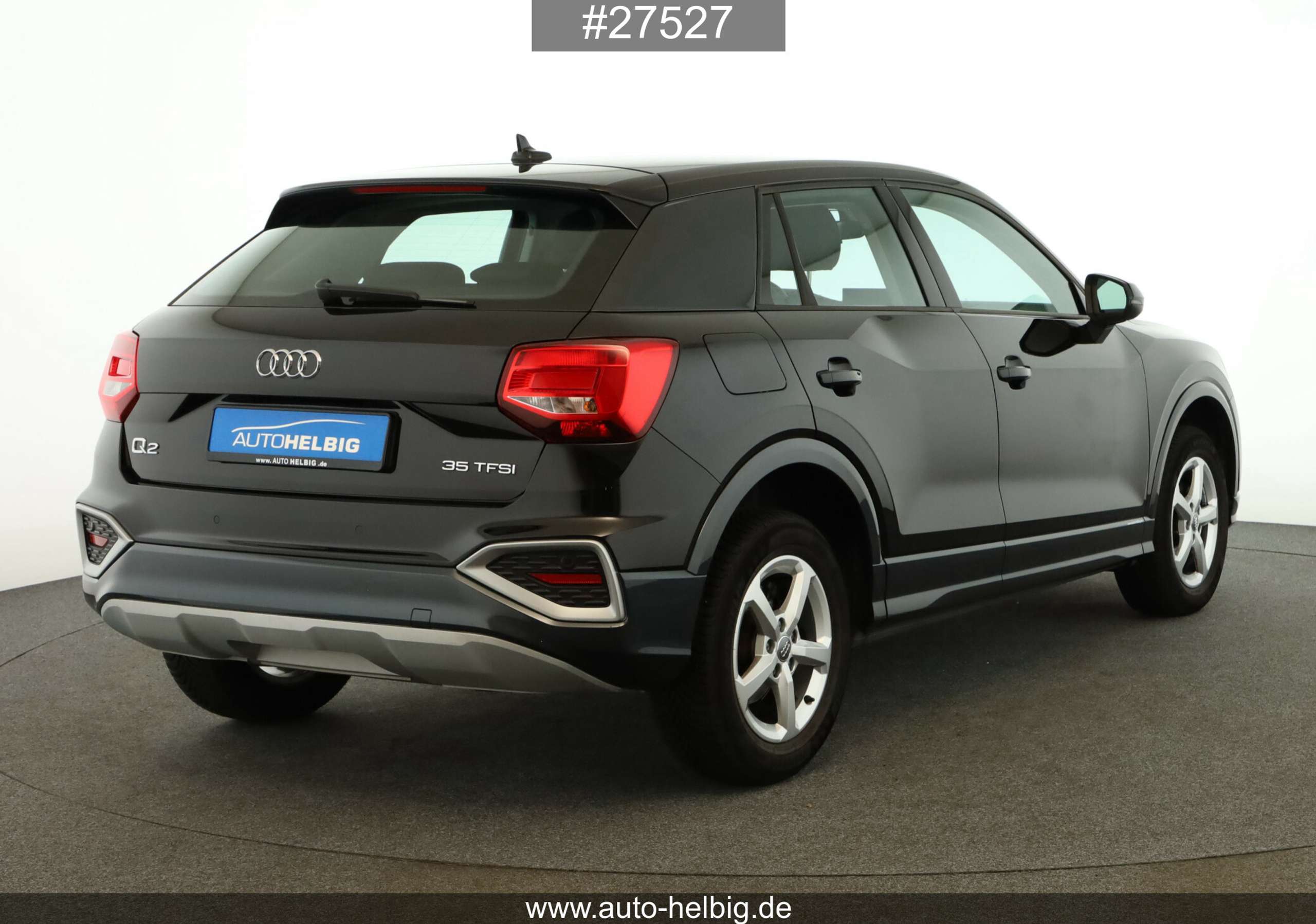 Audi - Q2