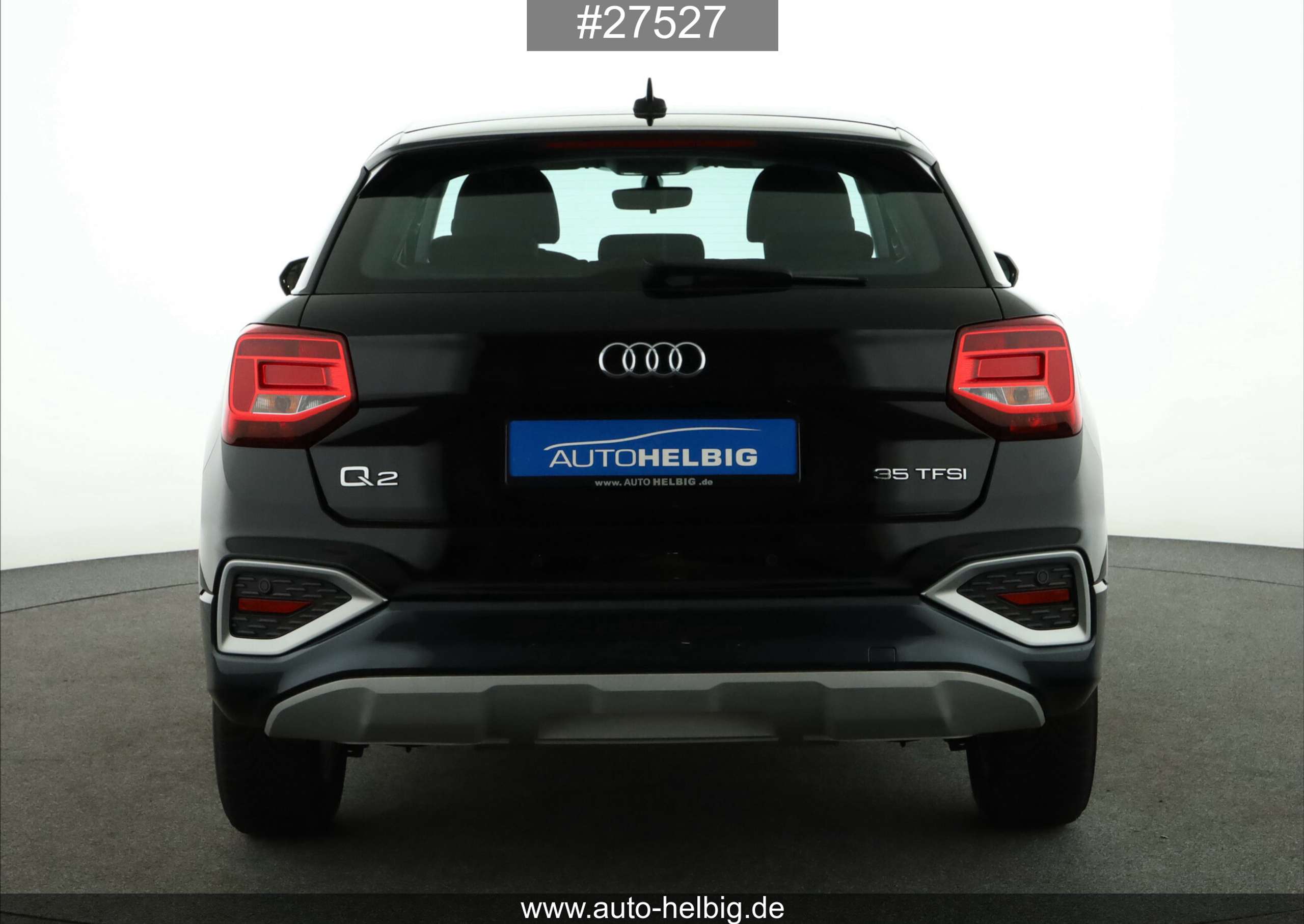 Audi - Q2