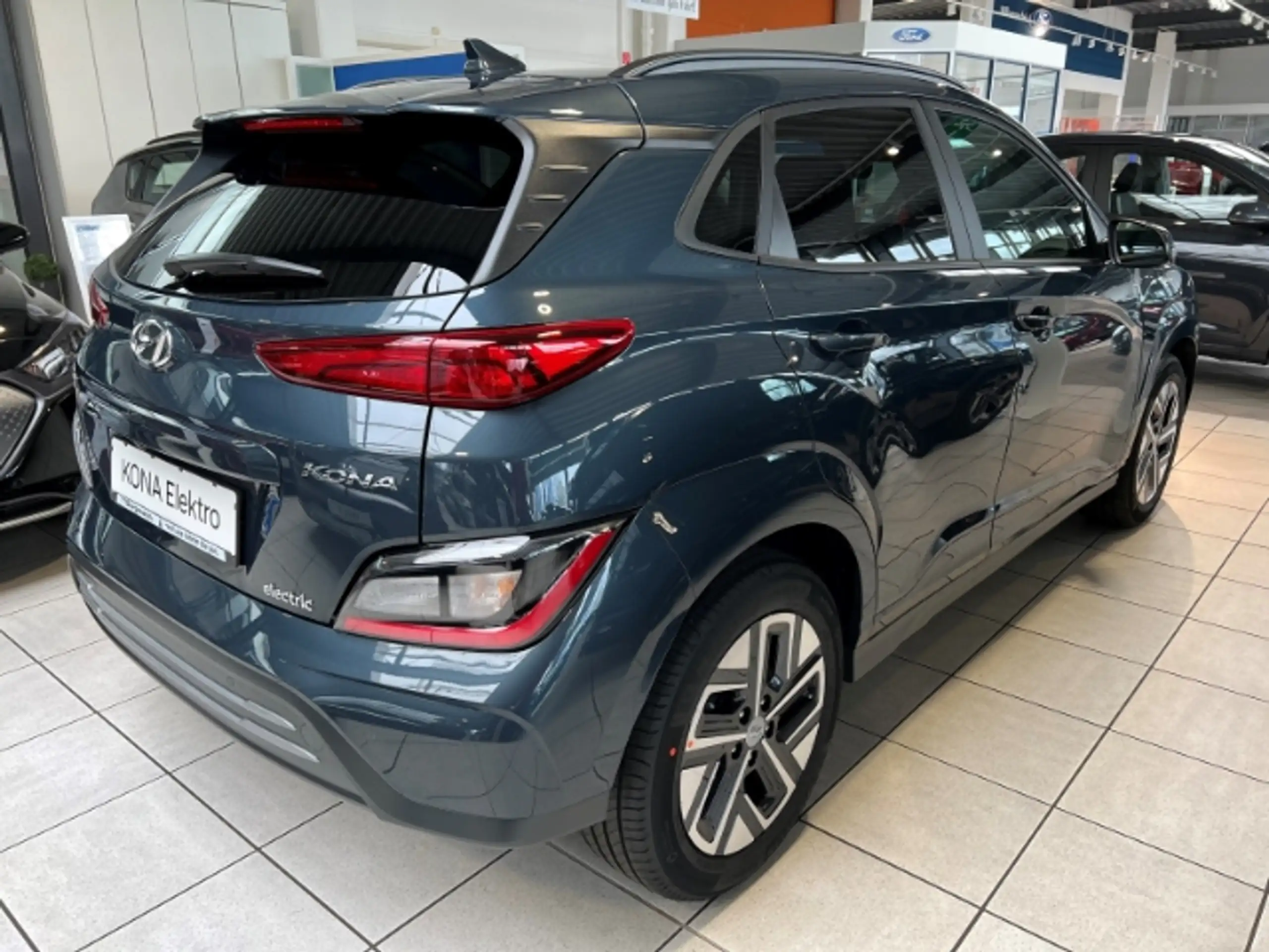 Hyundai - KONA