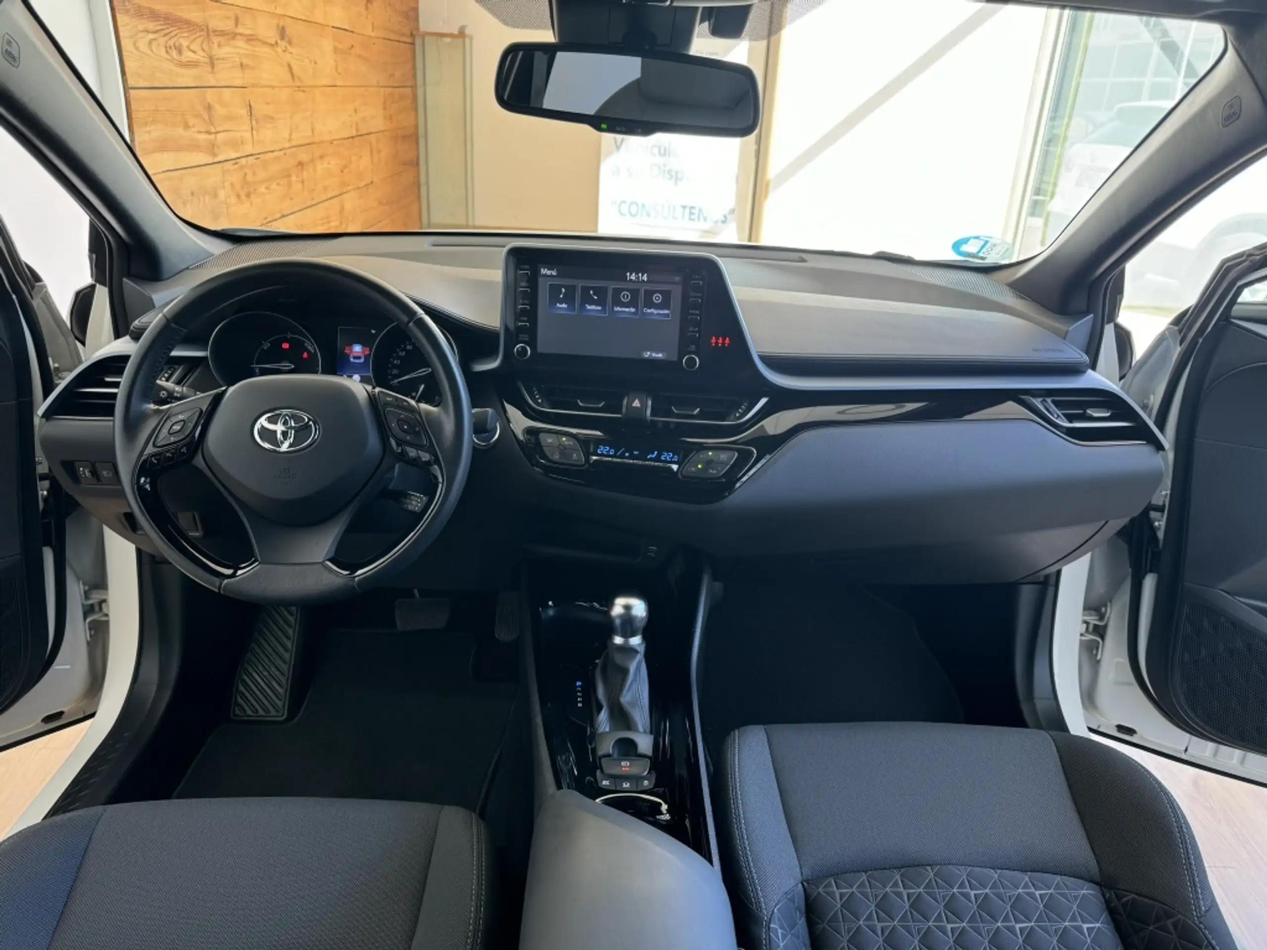 Toyota - C-HR