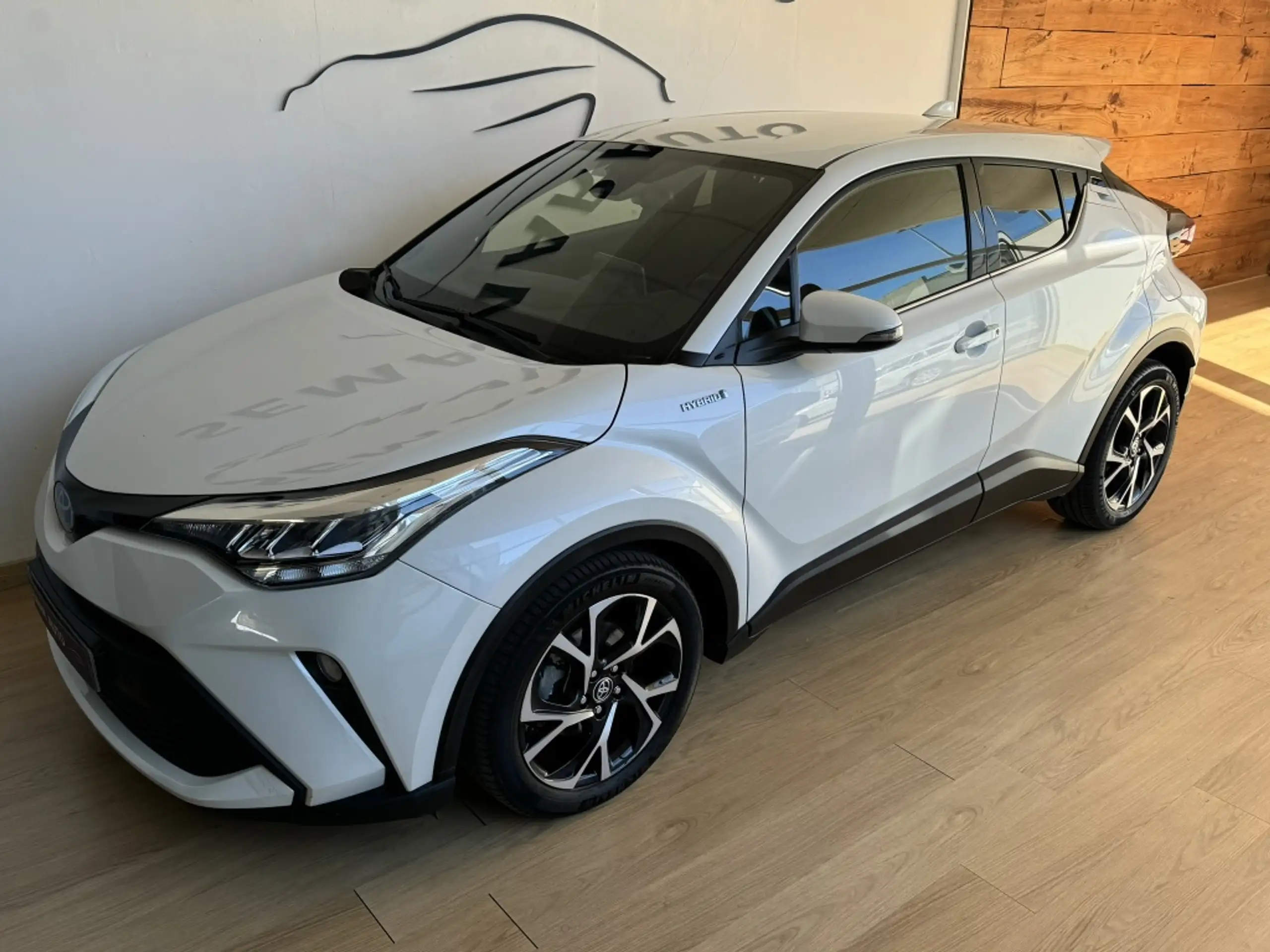 Toyota - C-HR