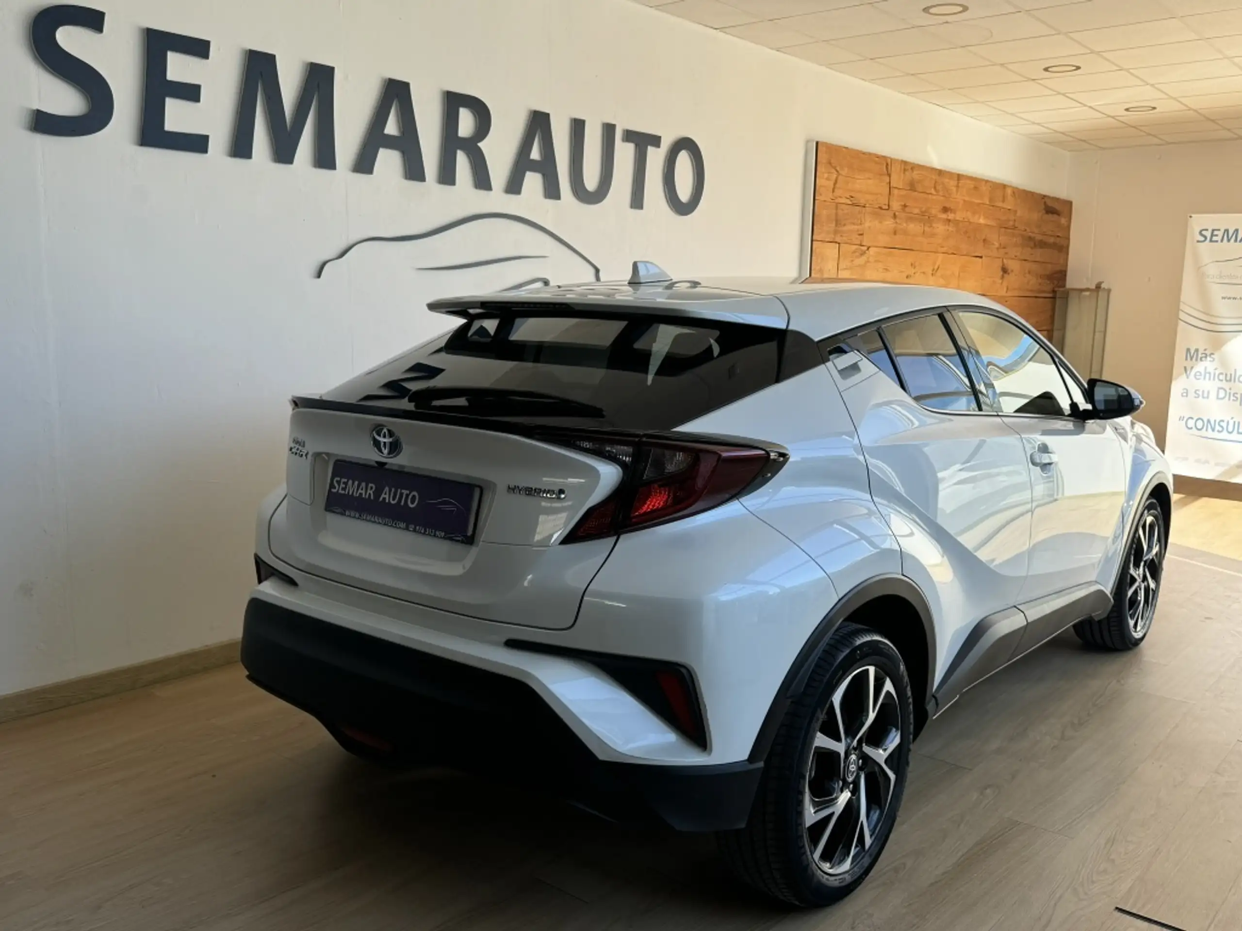 Toyota - C-HR