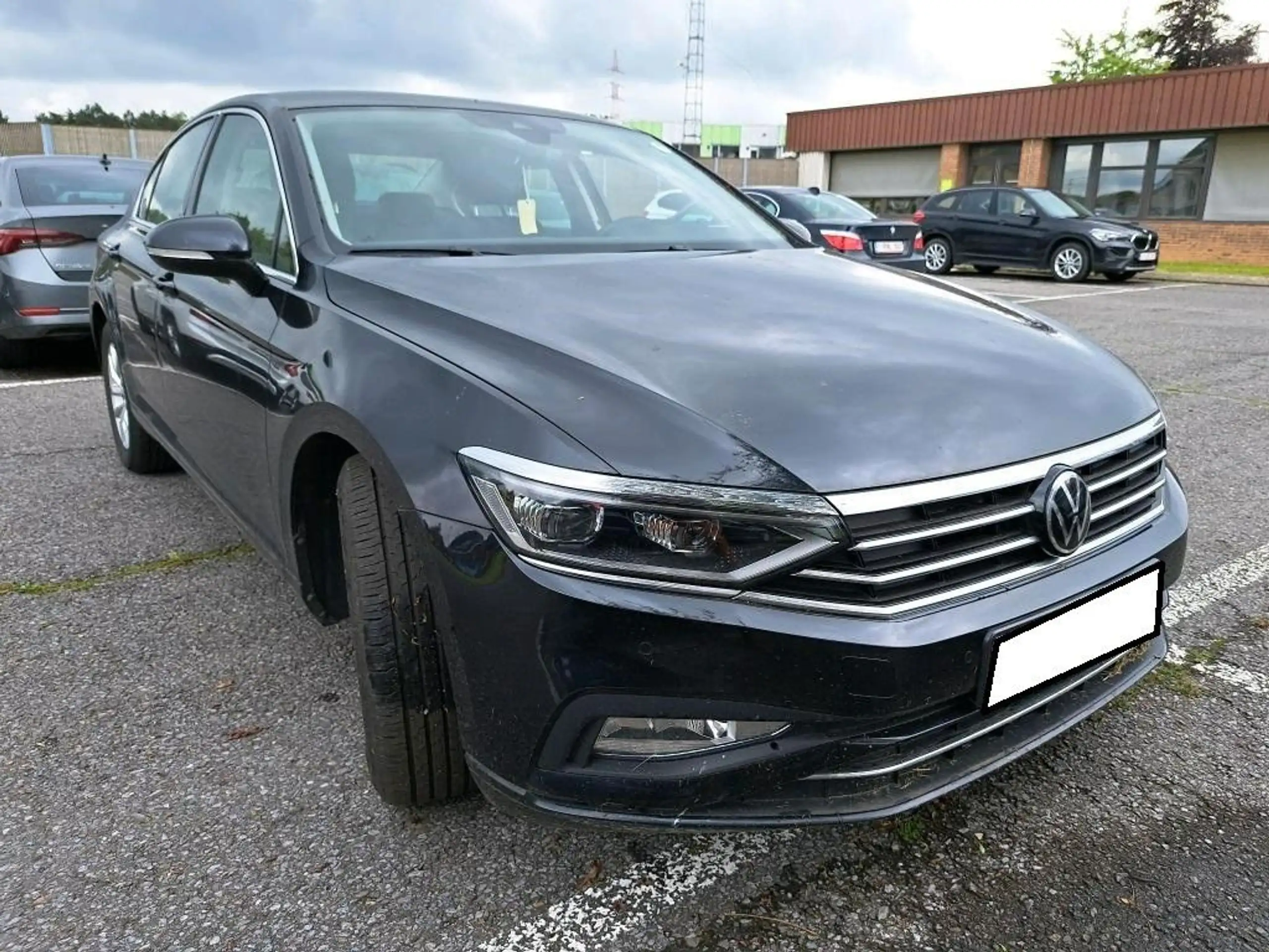 Volkswagen - Passat