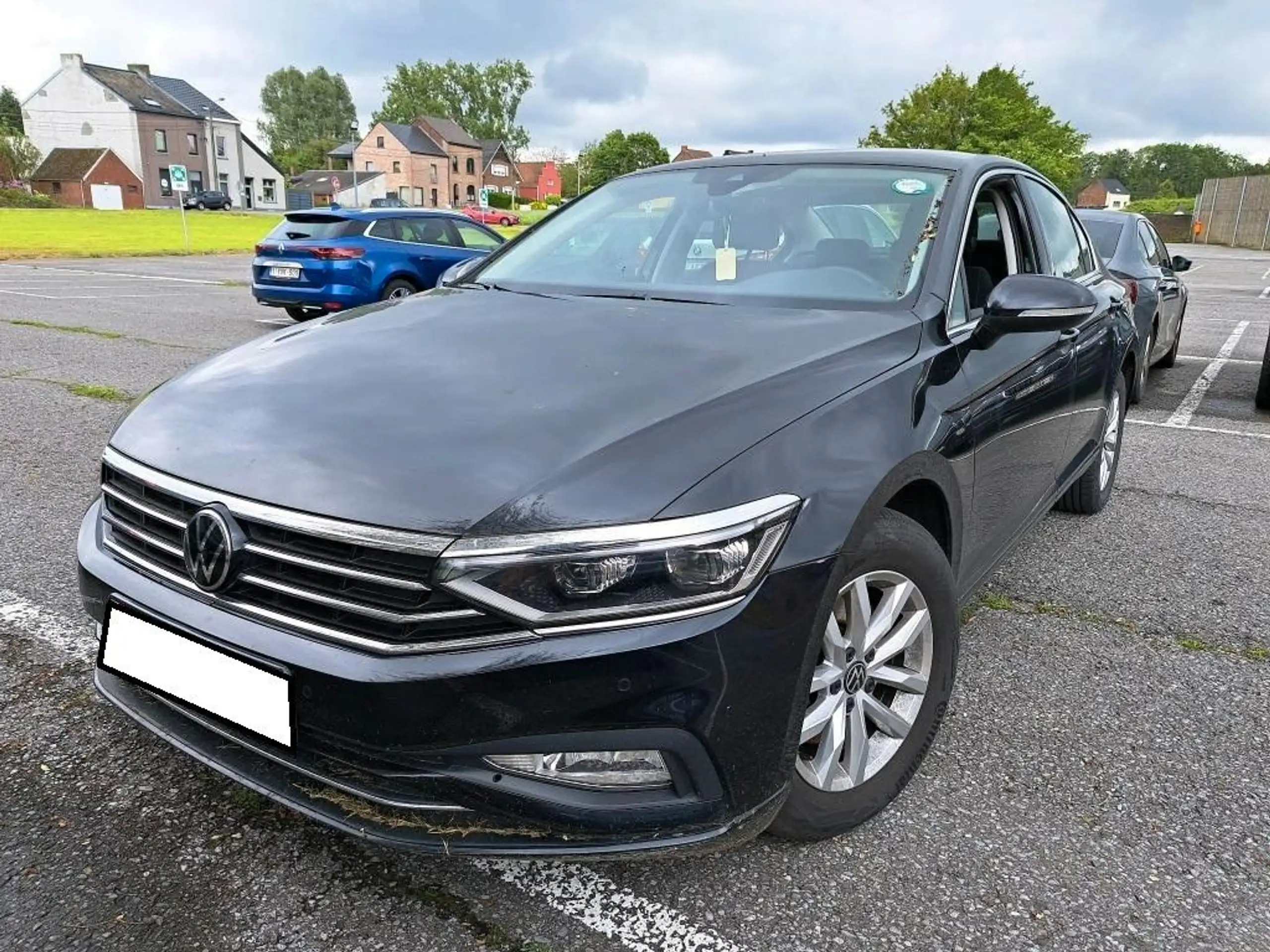 Volkswagen - Passat