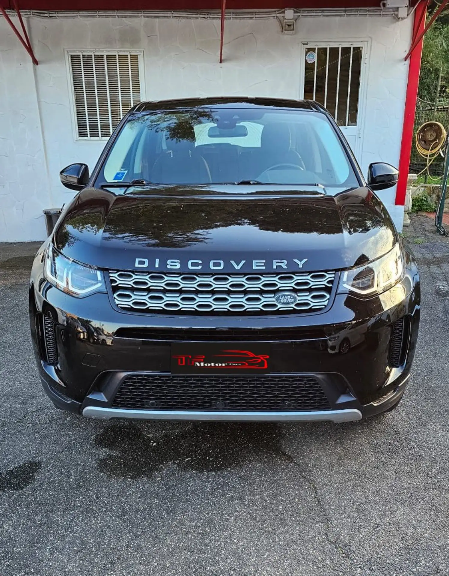 Land Rover - Discovery Sport