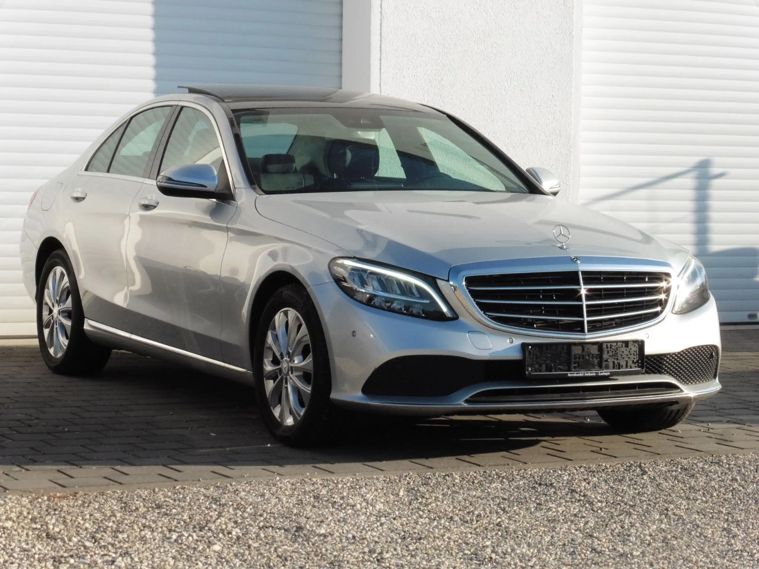 Mercedes-Benz C 180 2019