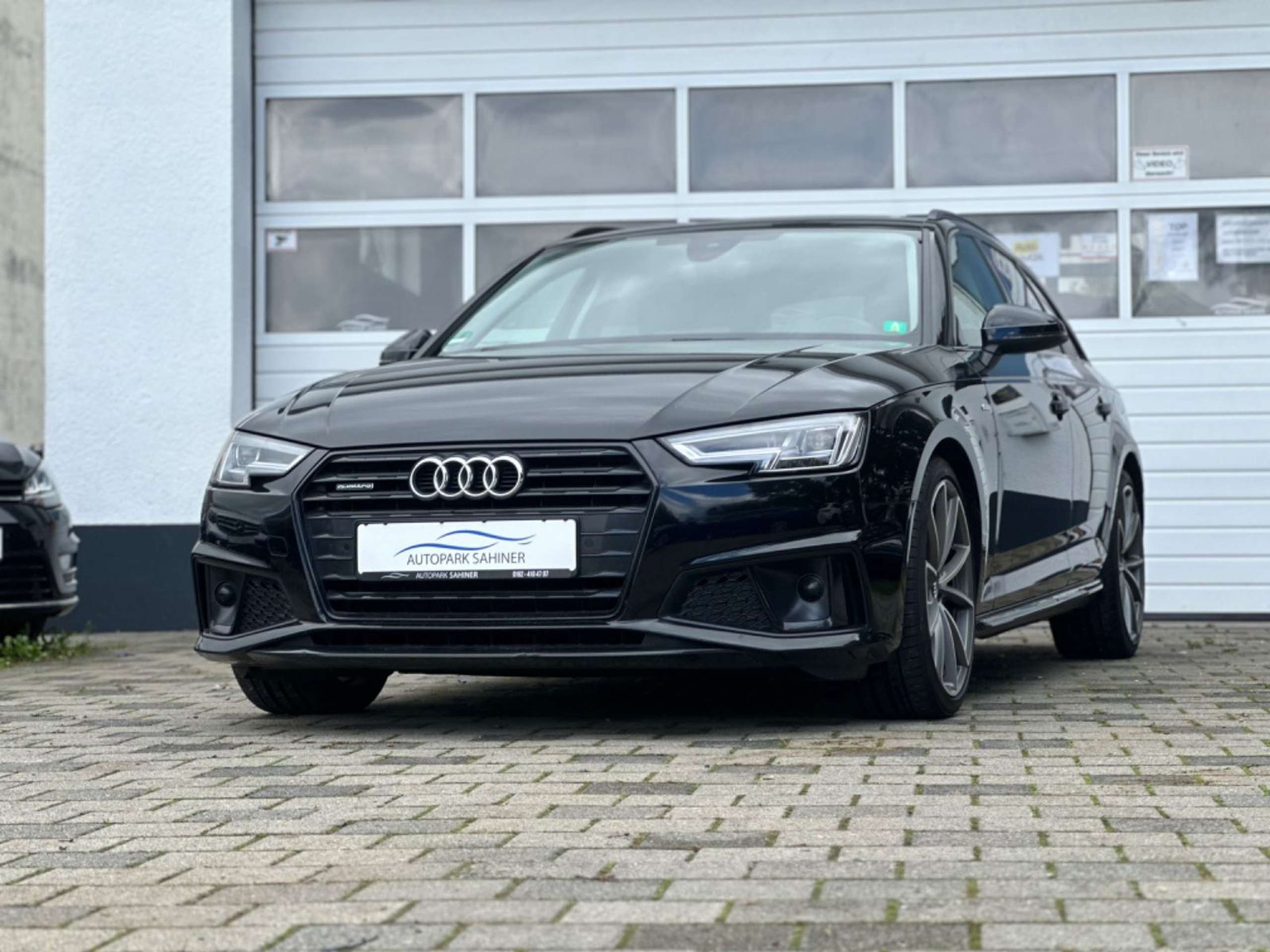 Audi - A4