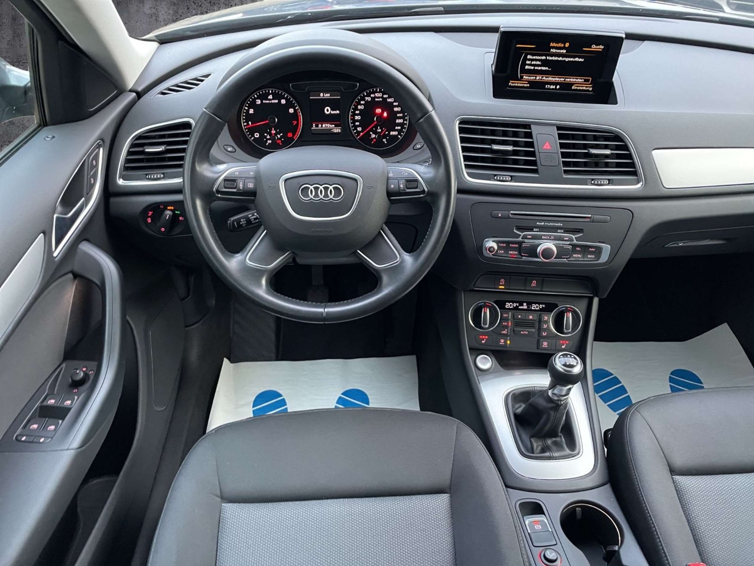 Audi - Q3