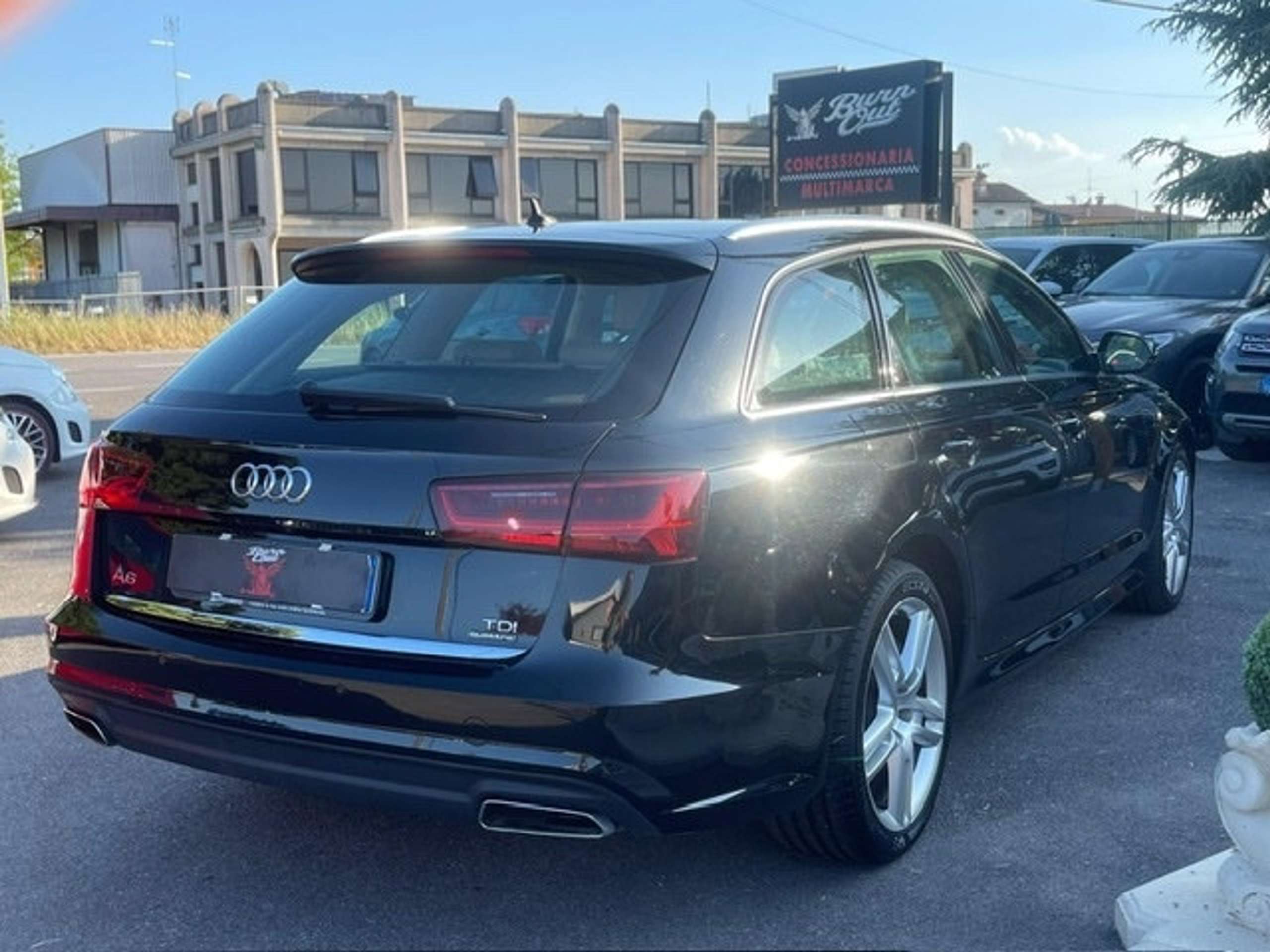 Audi - A6