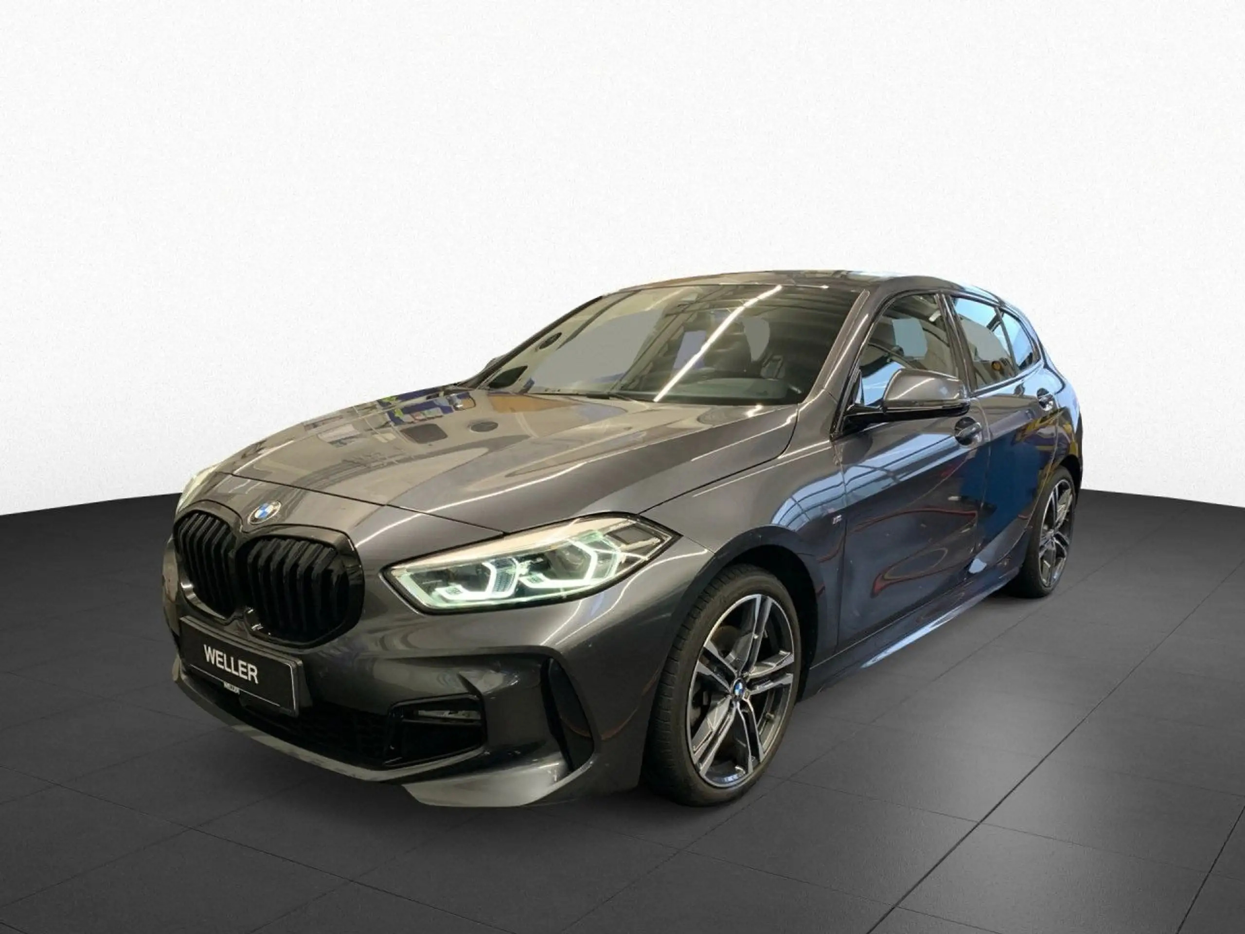 BMW - 118