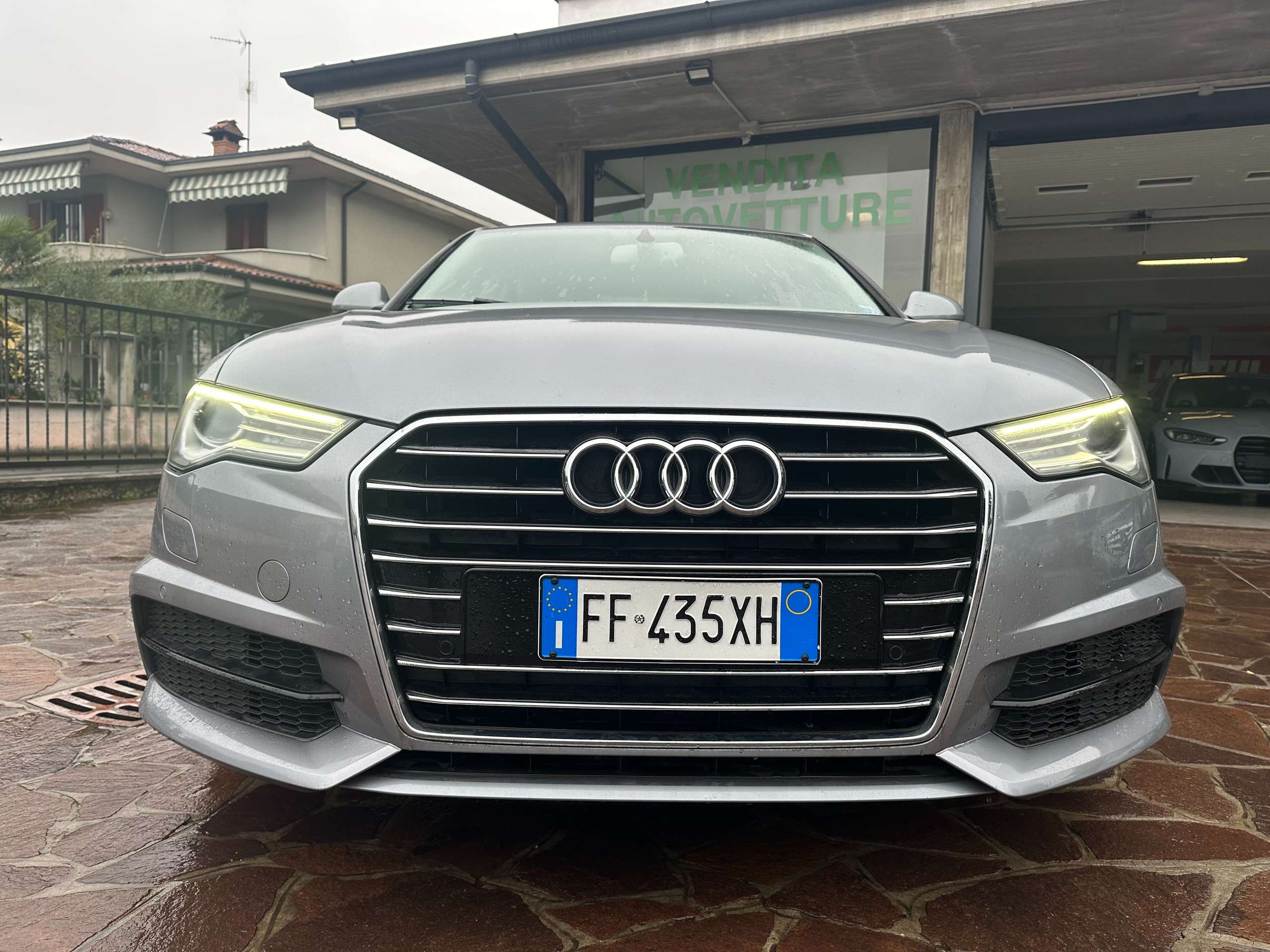 Audi - A6