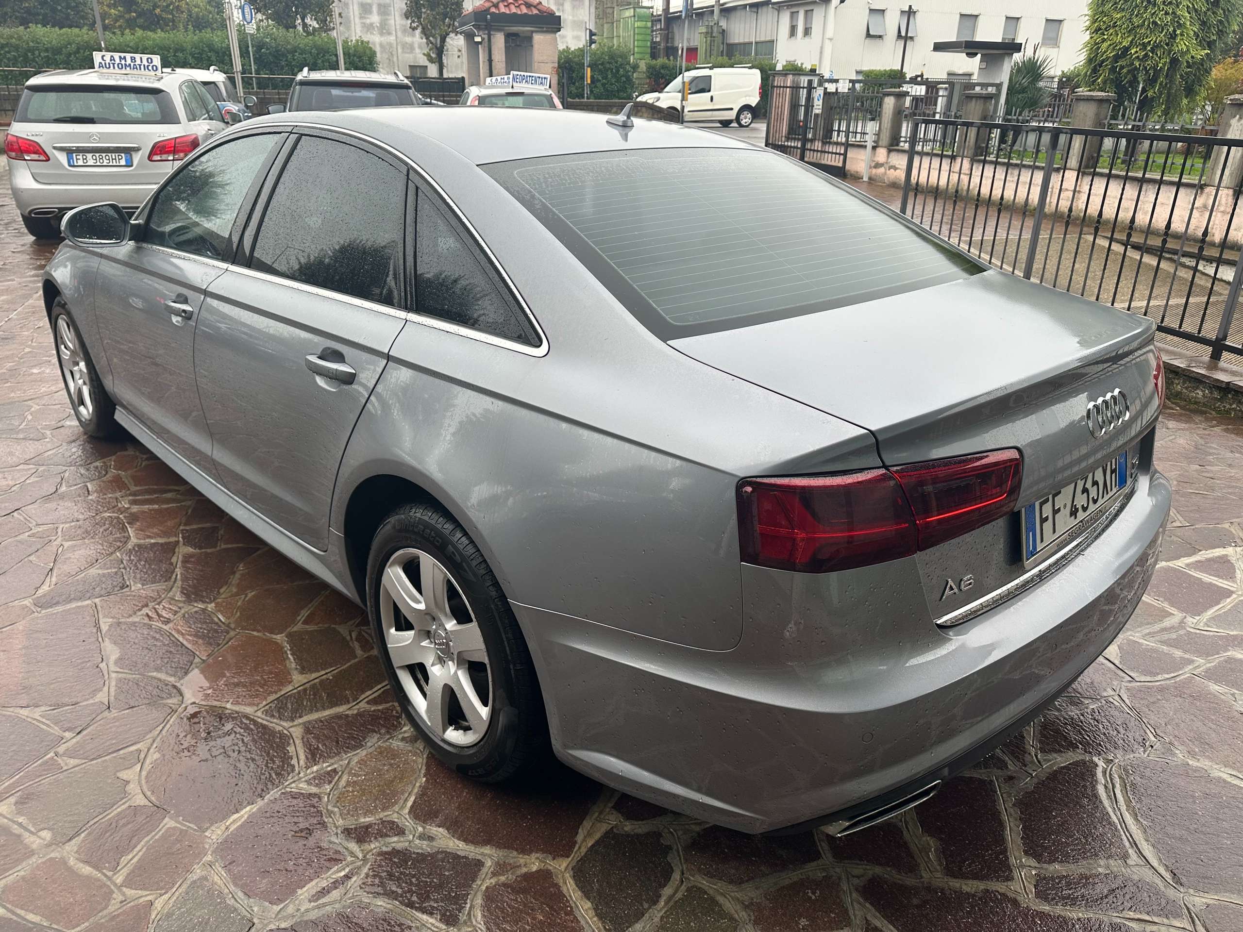 Audi - A6