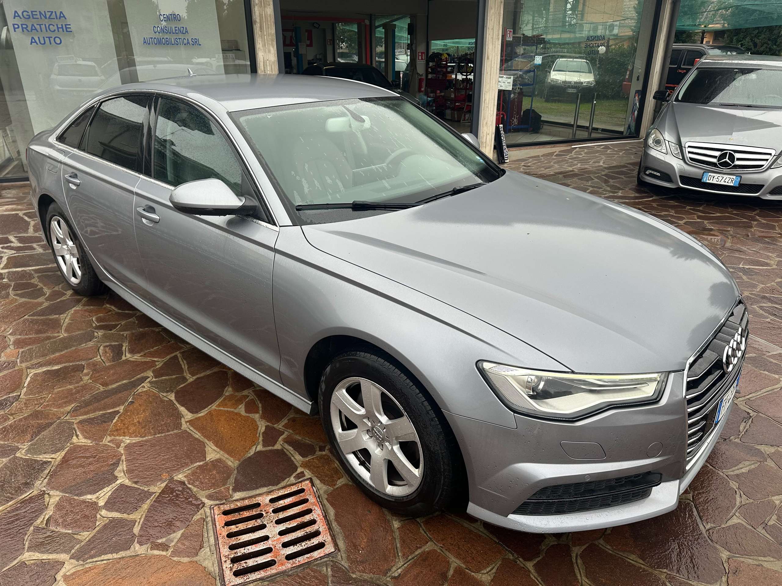 Audi - A6