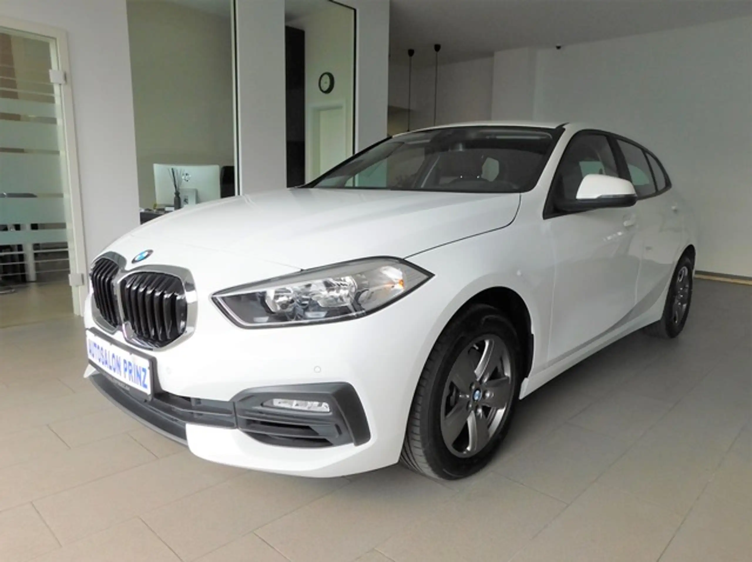 BMW 118 2019