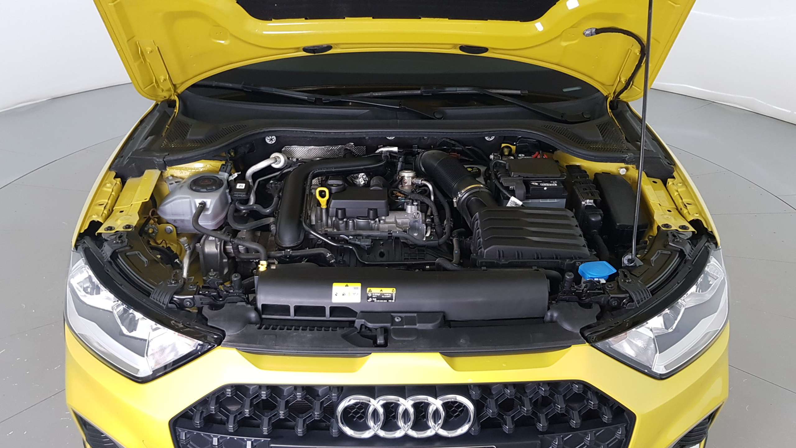 Audi - A1