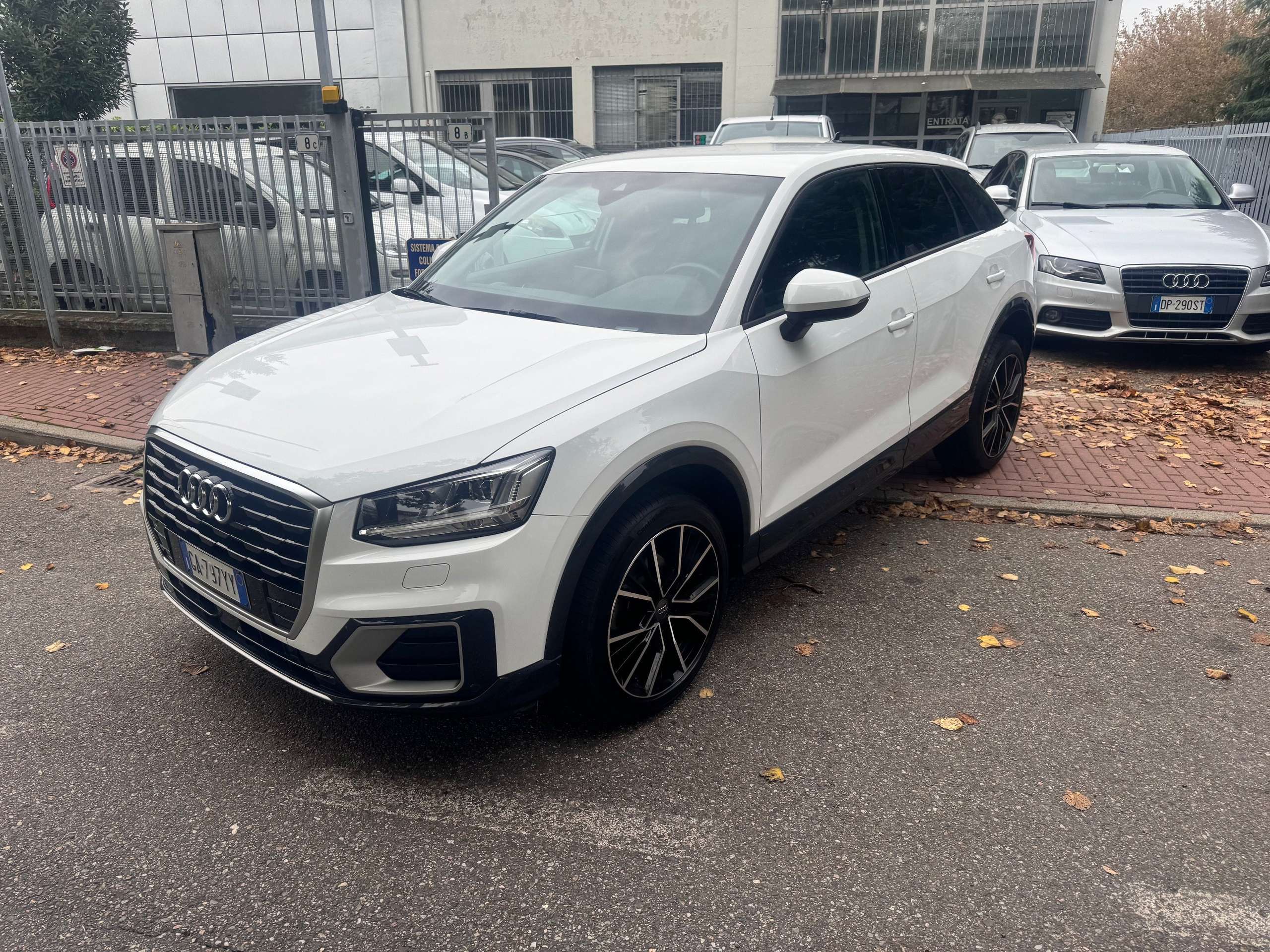 Audi - Q2