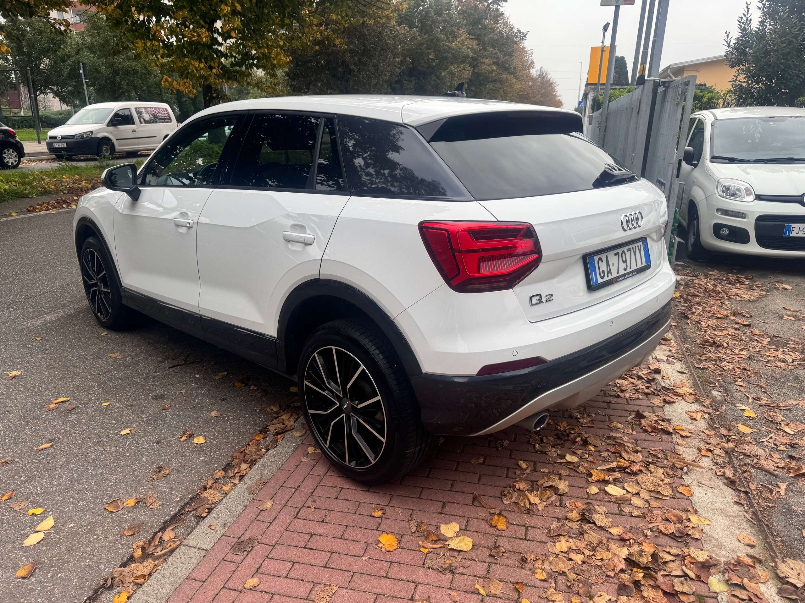 Audi - Q2