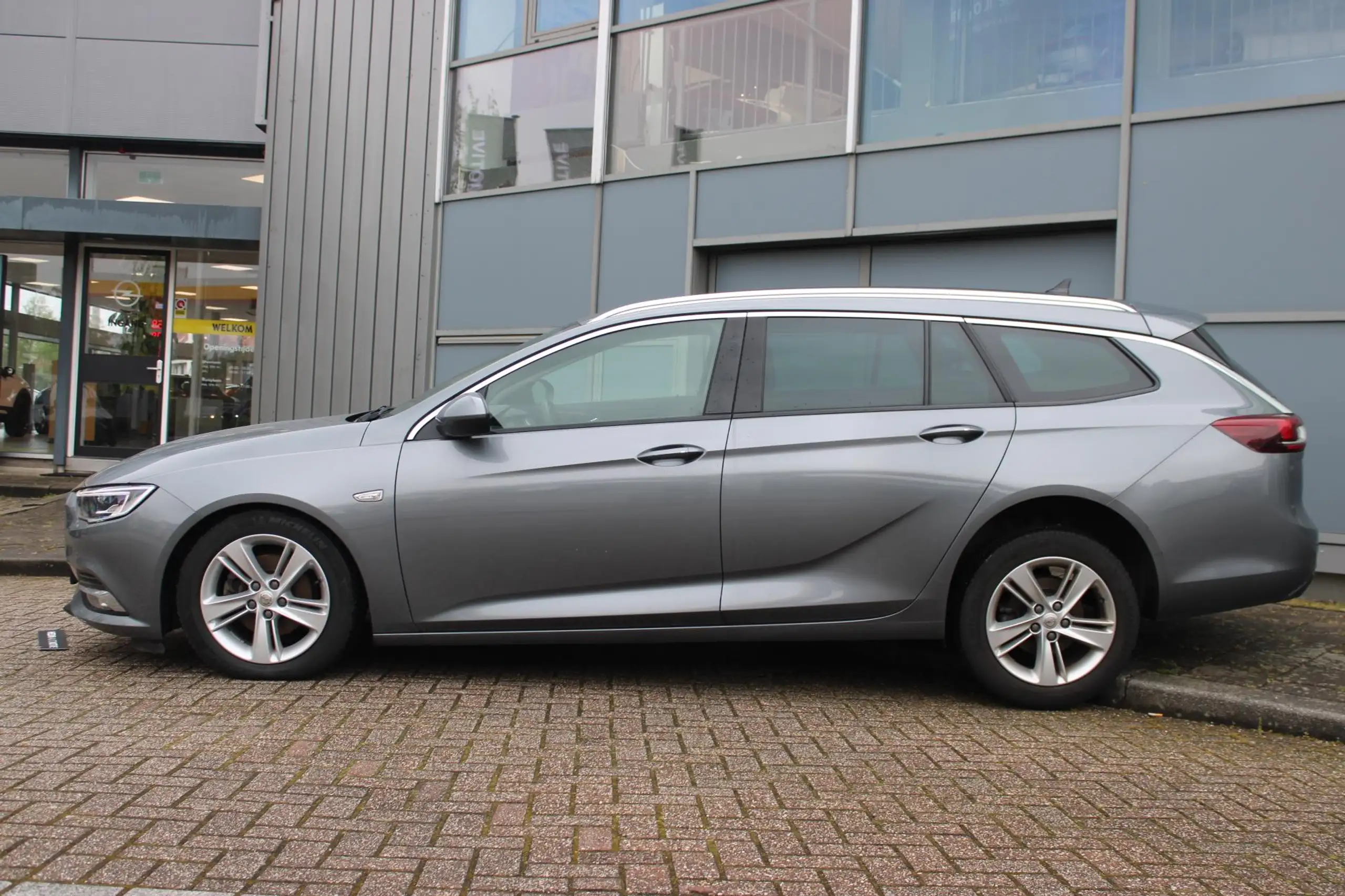 Opel - Insignia