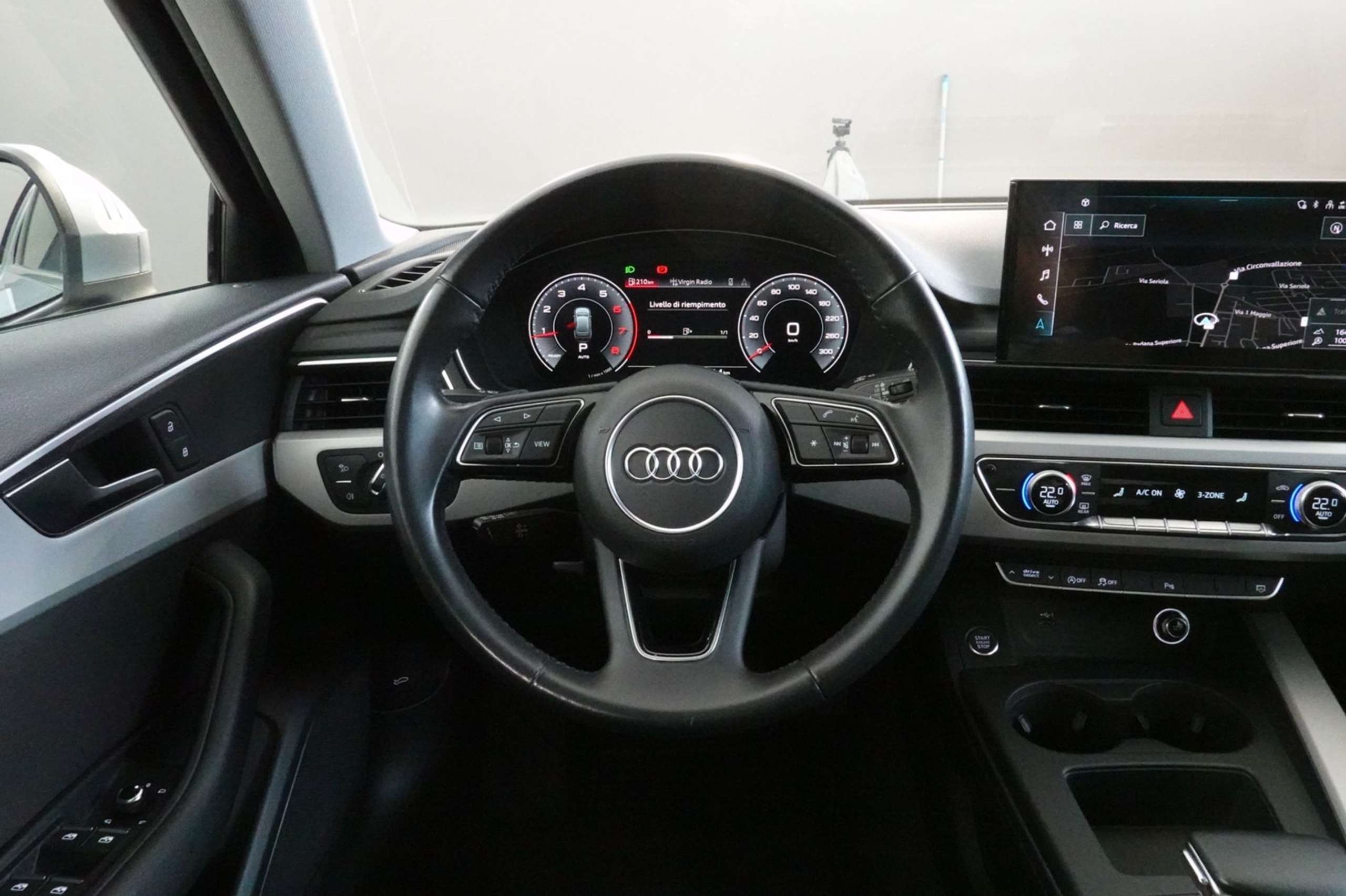 Audi - A4