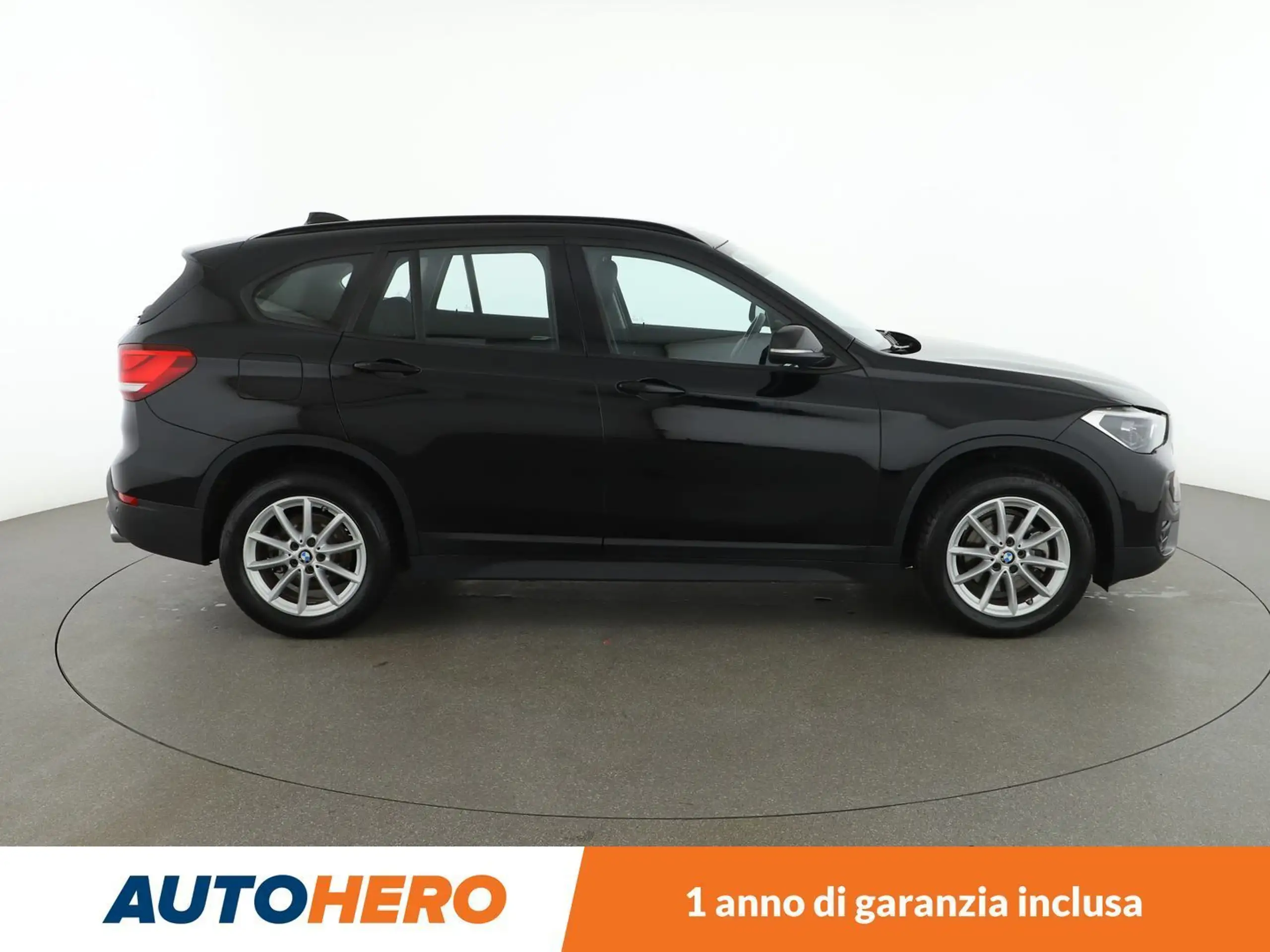 BMW - X1