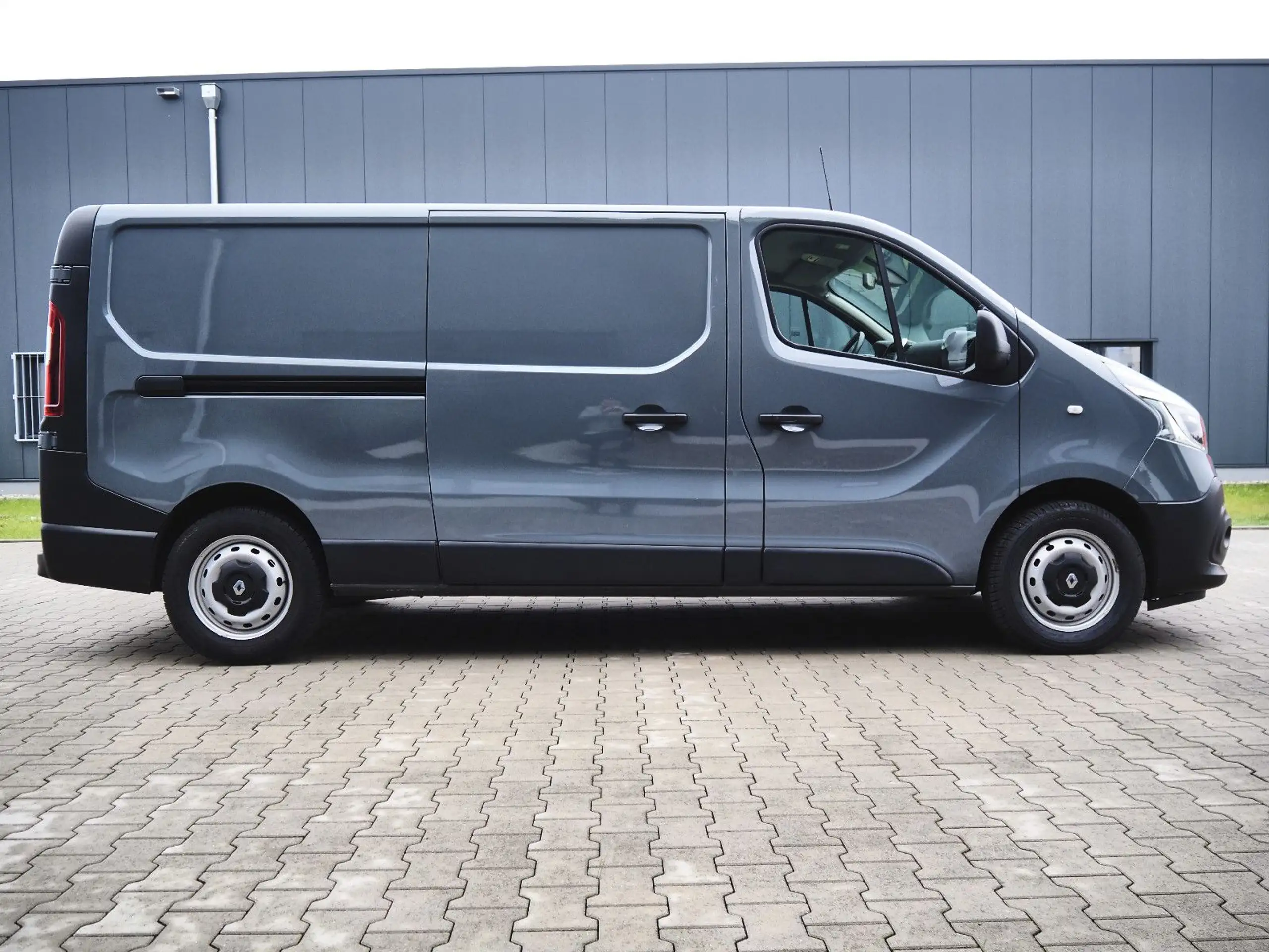 Renault - Trafic